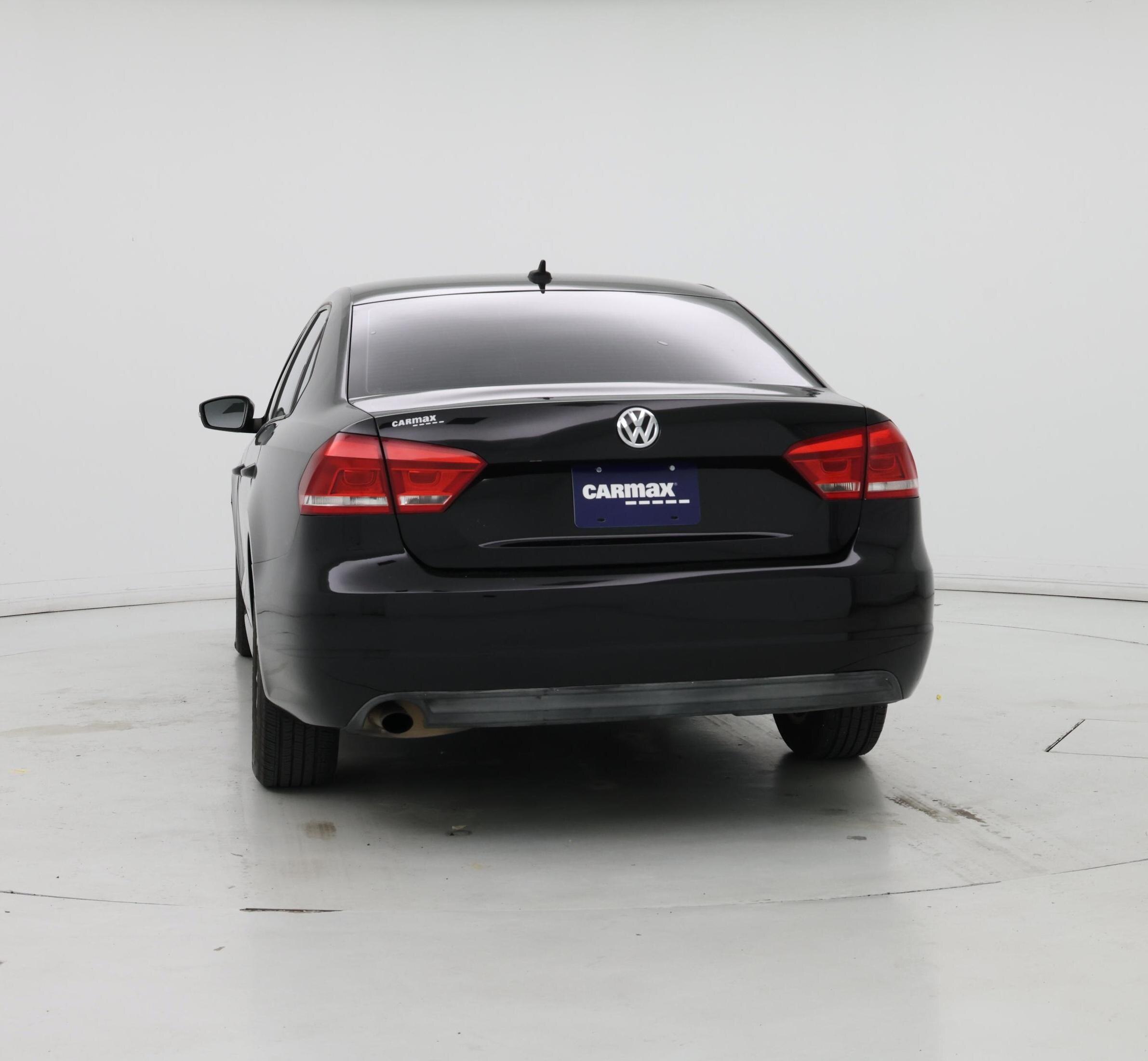 Thumbnail: 2014 Volkswagen Passat - 6