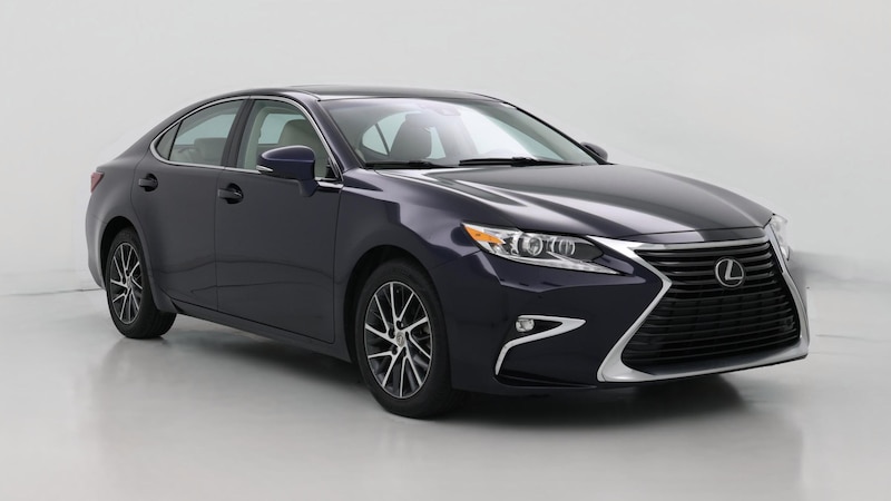 2016 Lexus ES 350 Hero Image