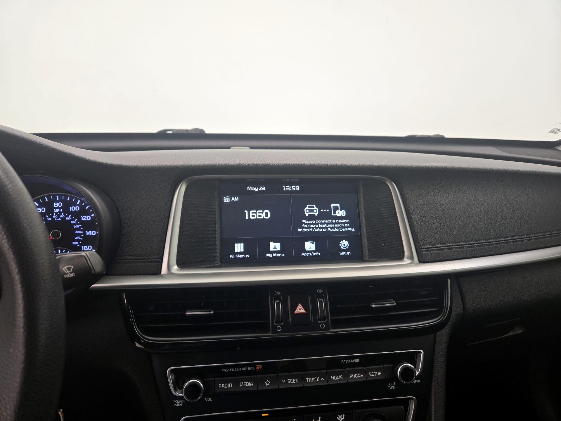 Thumbnail: 2019 Kia Optima - 15