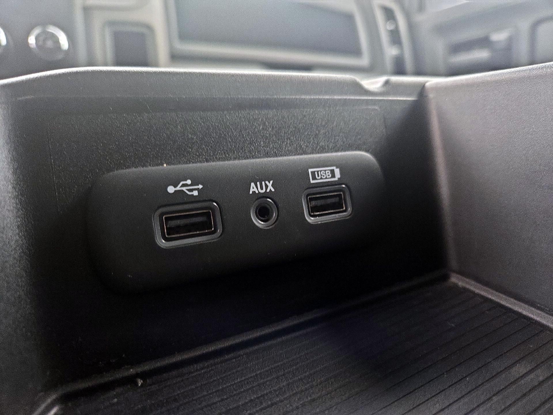 Thumbnail: 2021 RAM 1500 Classic - 18