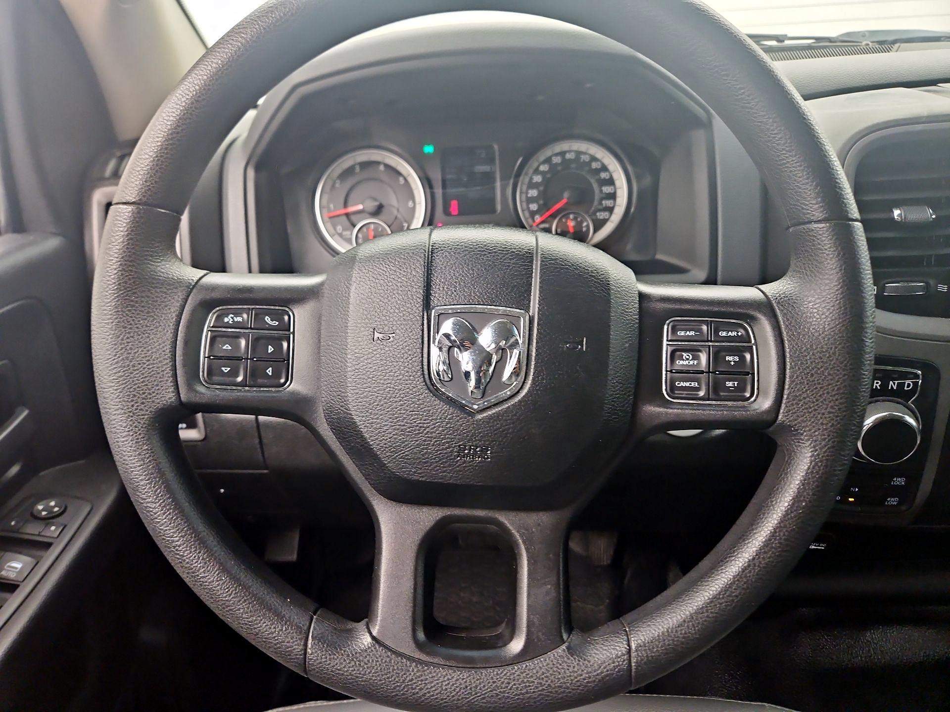 Thumbnail: 2020 RAM 1500 - 10
