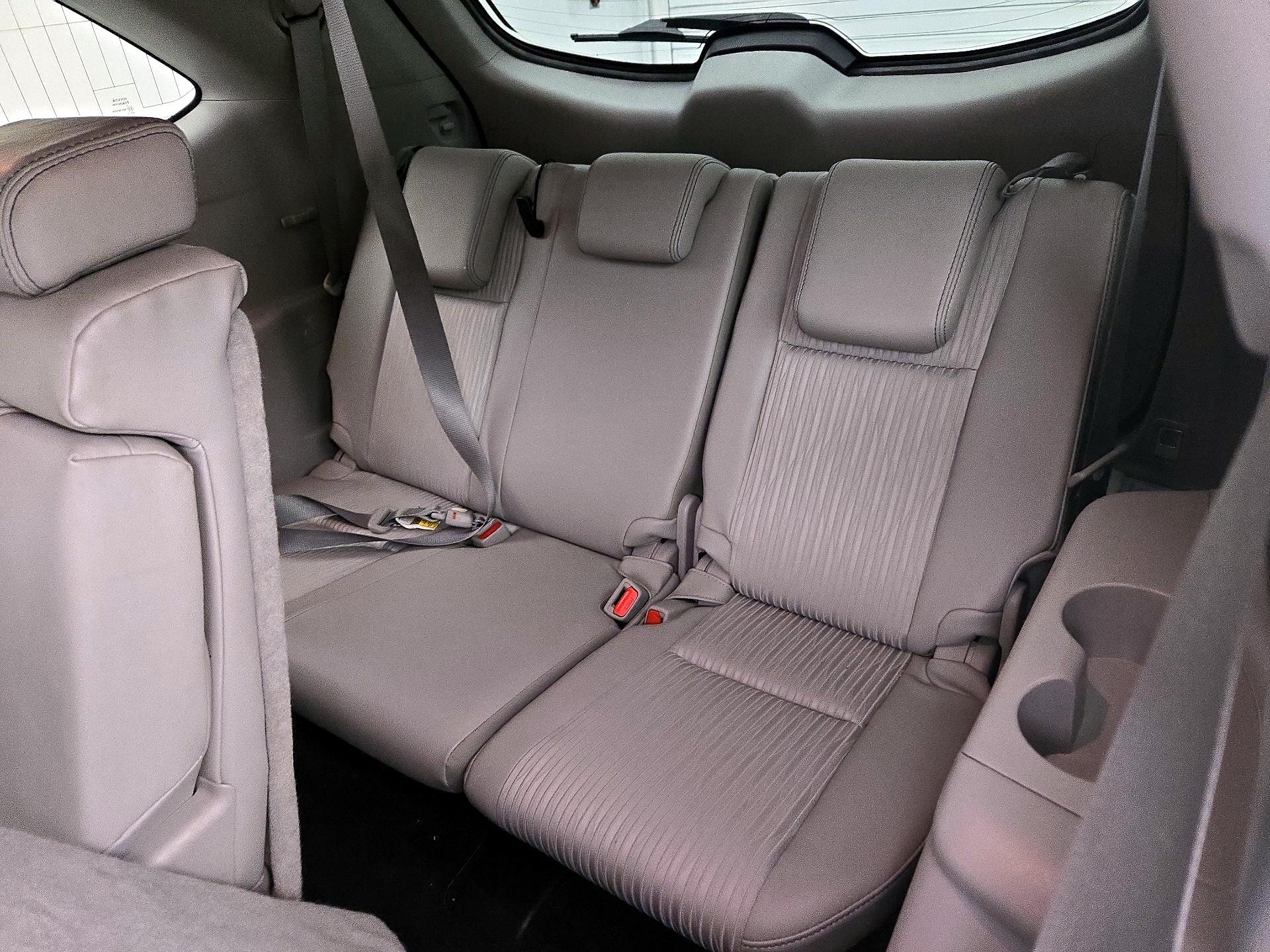 Thumbnail: 2018 Toyota Highlander - 20