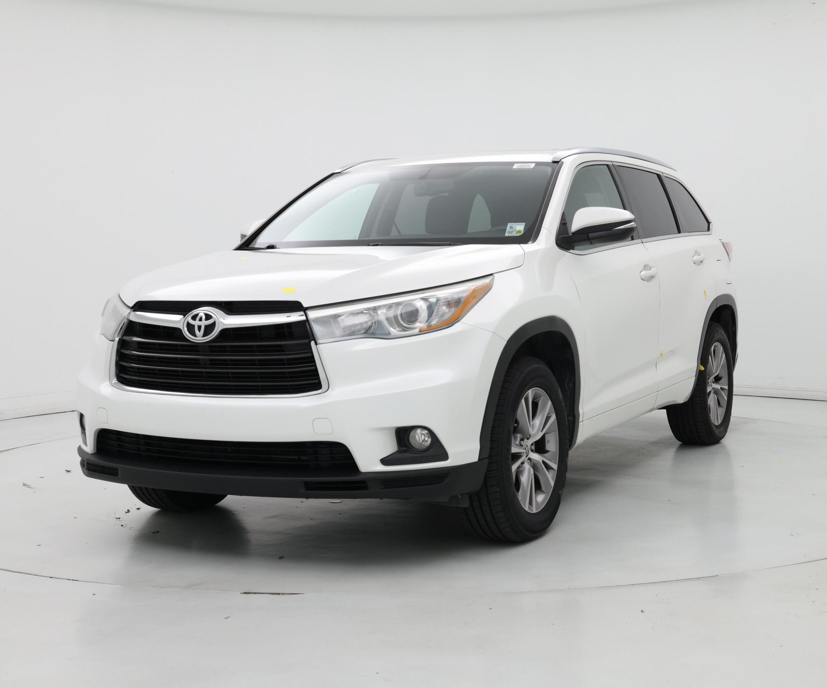Thumbnail: 2015 Toyota Highlander - 4