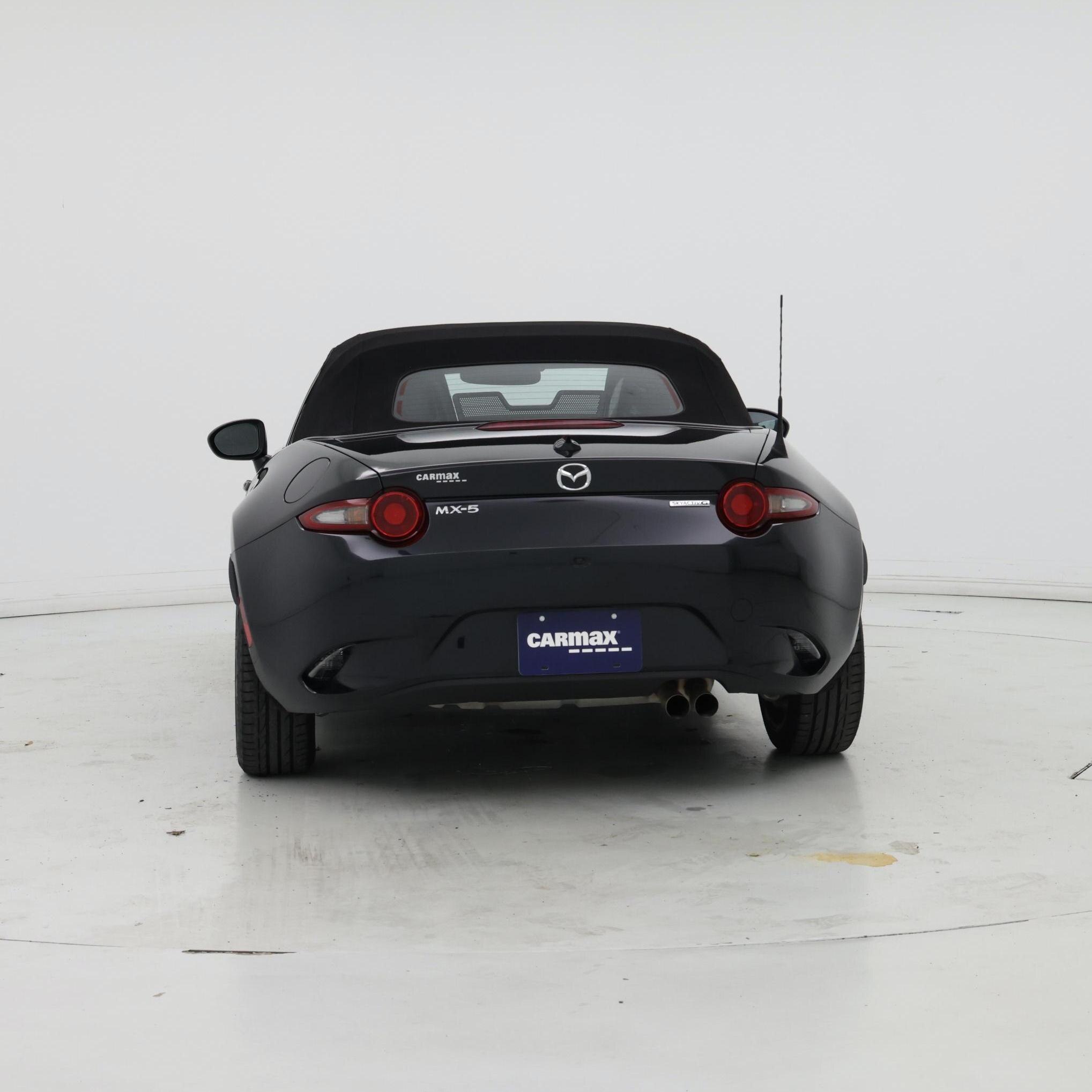 Thumbnail: 2022 Mazda MX-5 Miata - 6