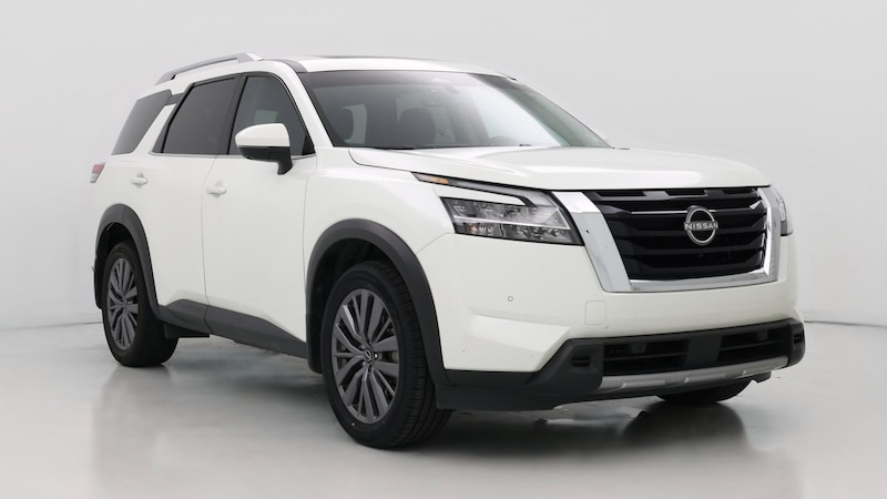 2024 Nissan Pathfinder SL Hero Image