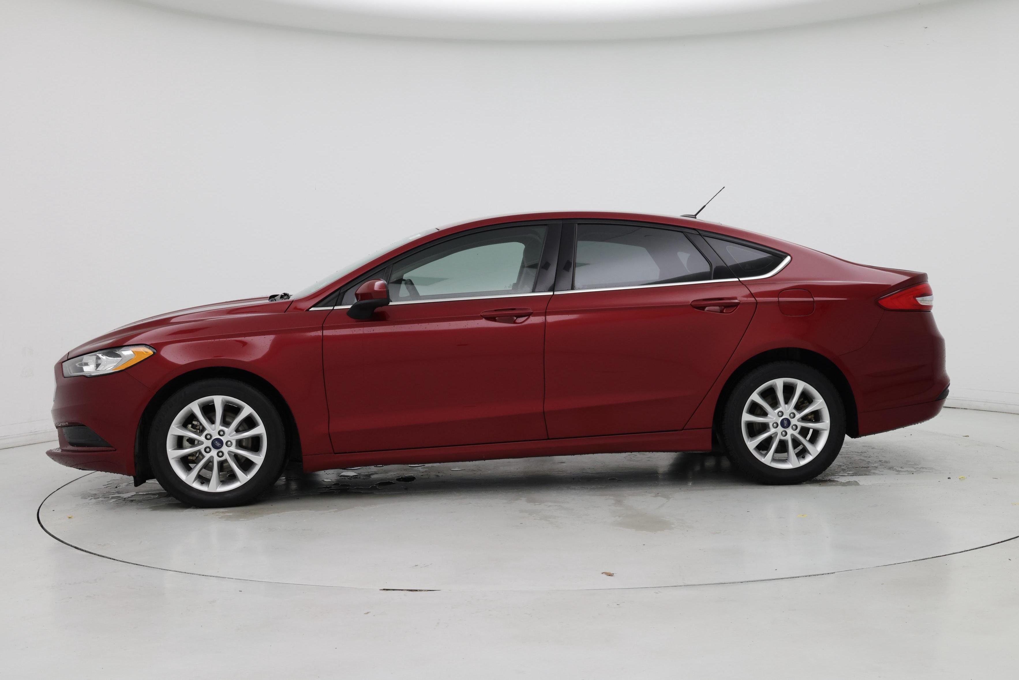 Thumbnail: 2017 Ford Fusion - 3