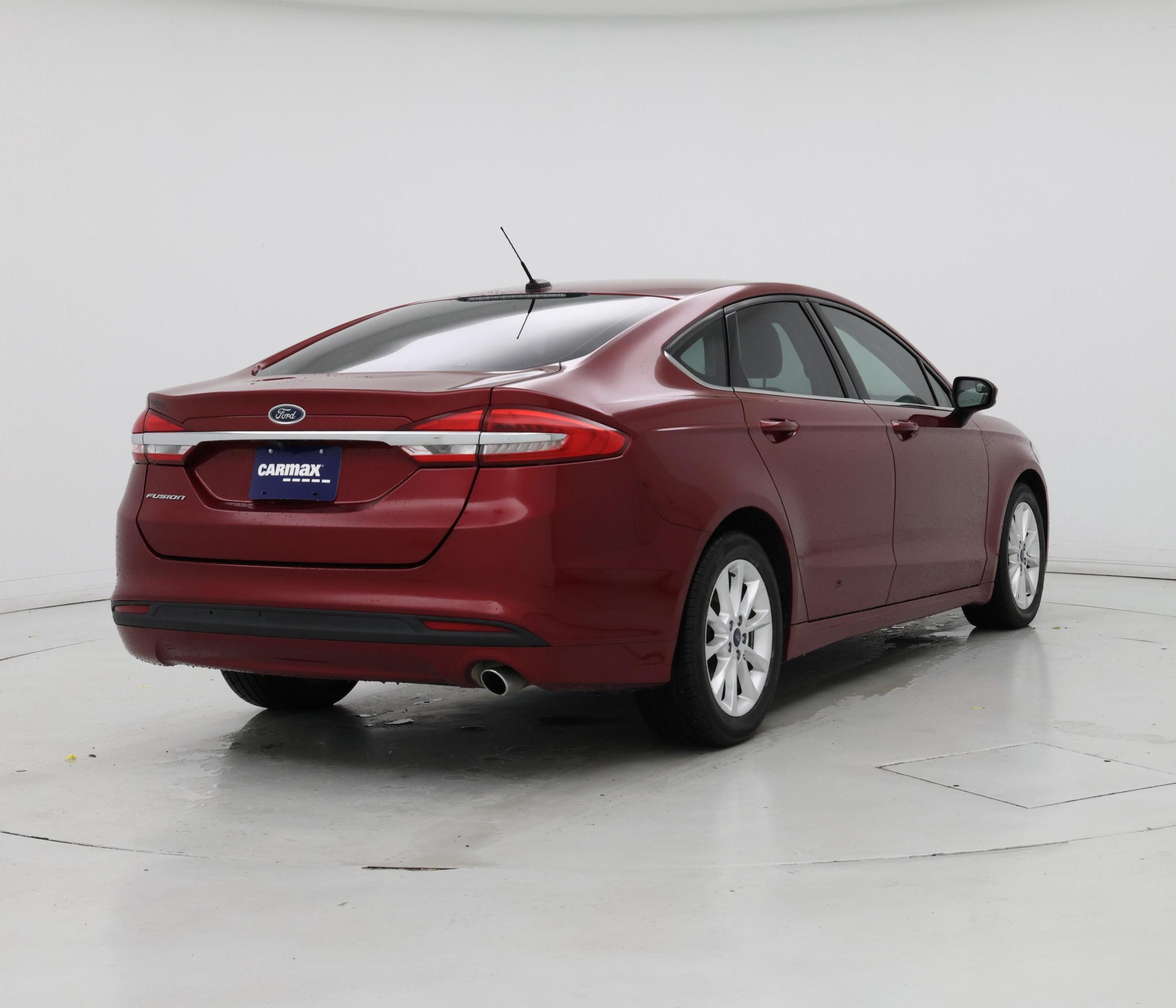 Thumbnail: 2017 Ford Fusion - 8