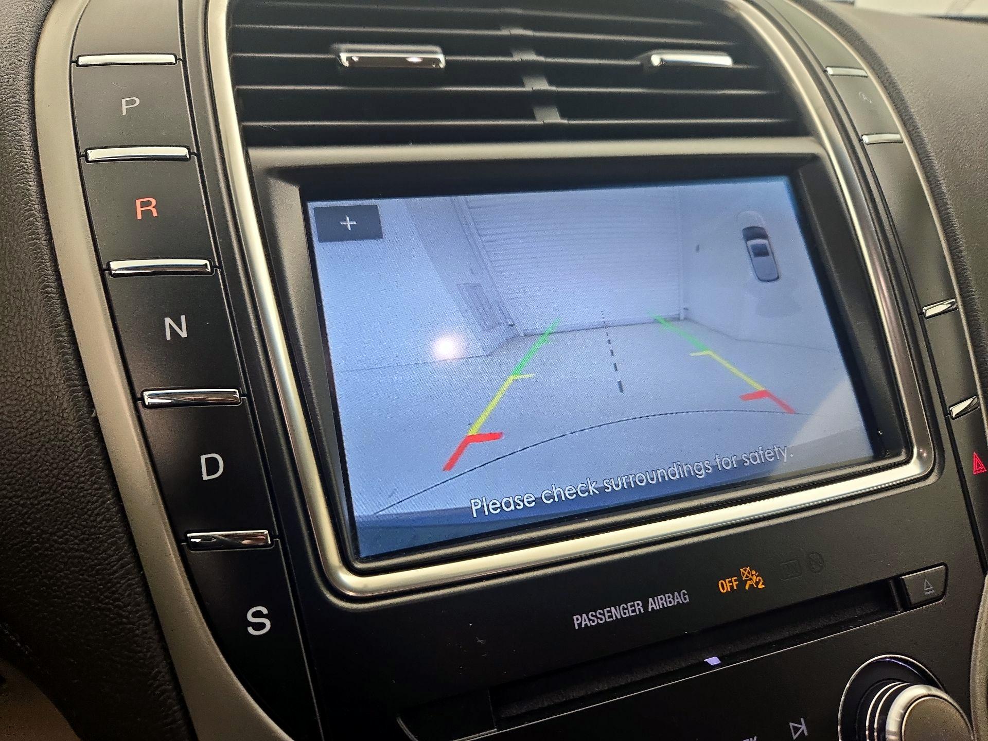 Thumbnail: 2019 Lincoln Nautilus - 15