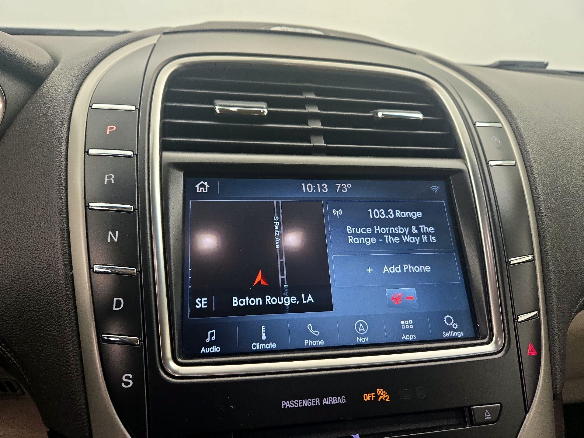 Thumbnail: 2019 Lincoln Nautilus - 16
