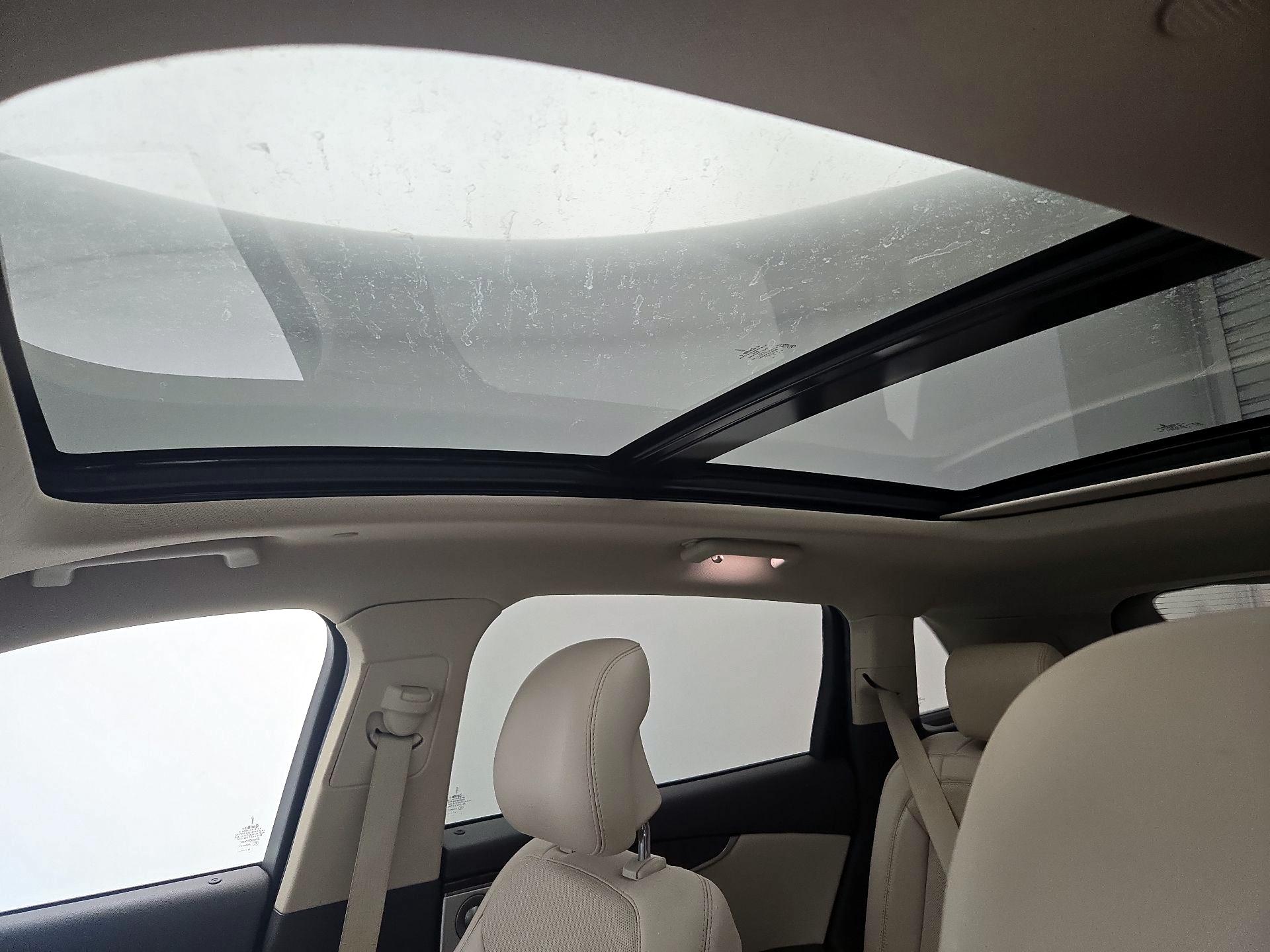 Thumbnail: 2019 Lincoln Nautilus - 20