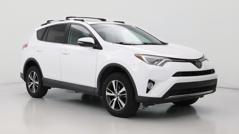 2016 Toyota RAV4 XLE Hero Image