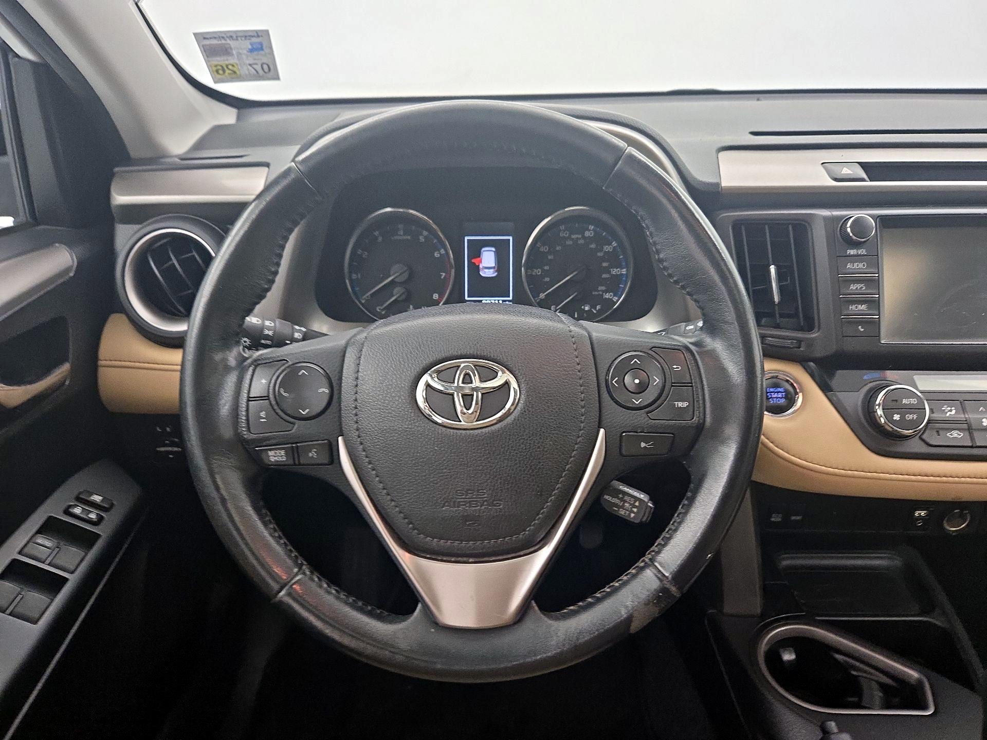 Thumbnail: 2016 Toyota RAV4 - 10