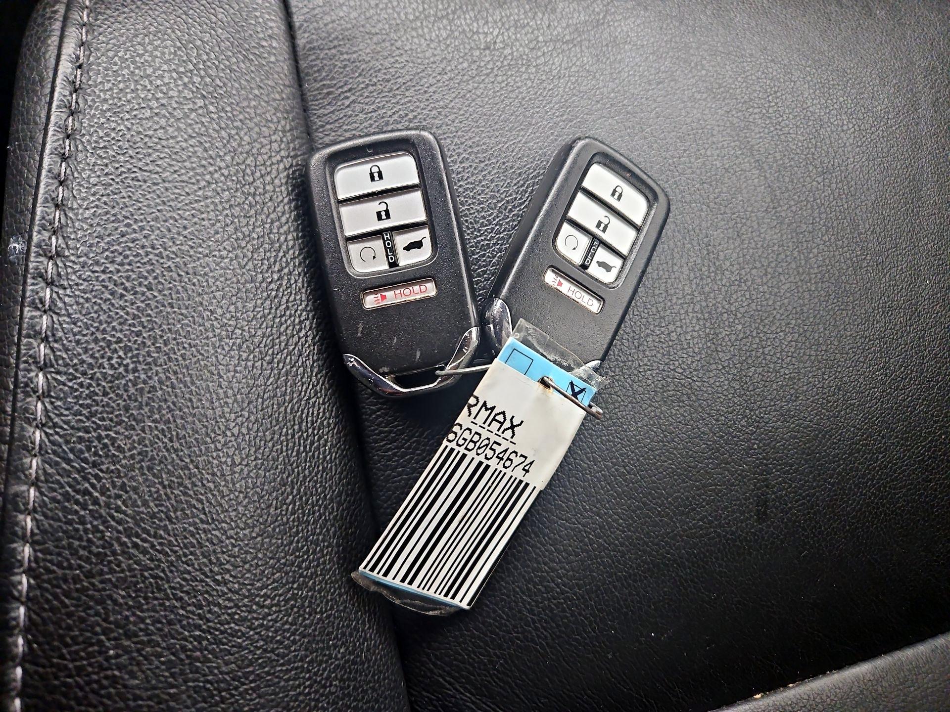 Thumbnail: 2016 Honda Pilot - 18