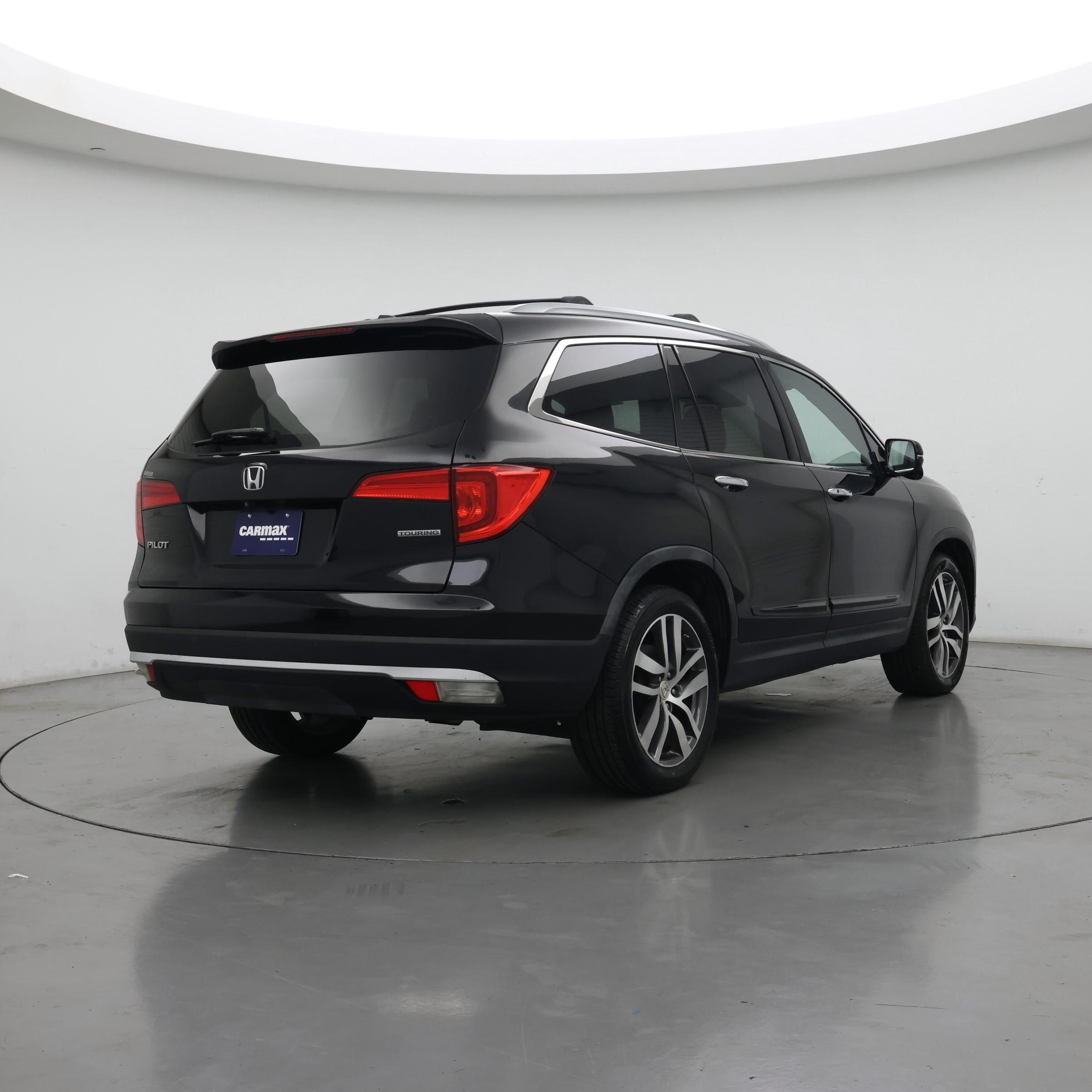 Thumbnail: 2016 Honda Pilot - 8