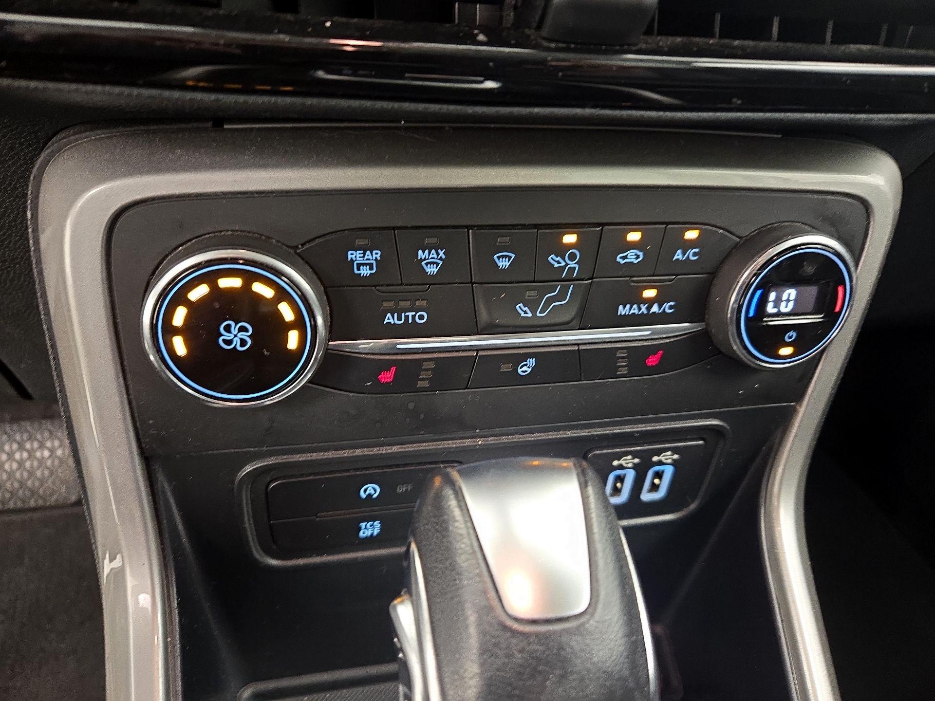Thumbnail: 2020 Ford EcoSport - 16