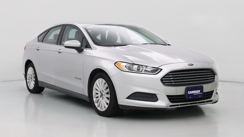 2015 Ford Fusion S Hero Image