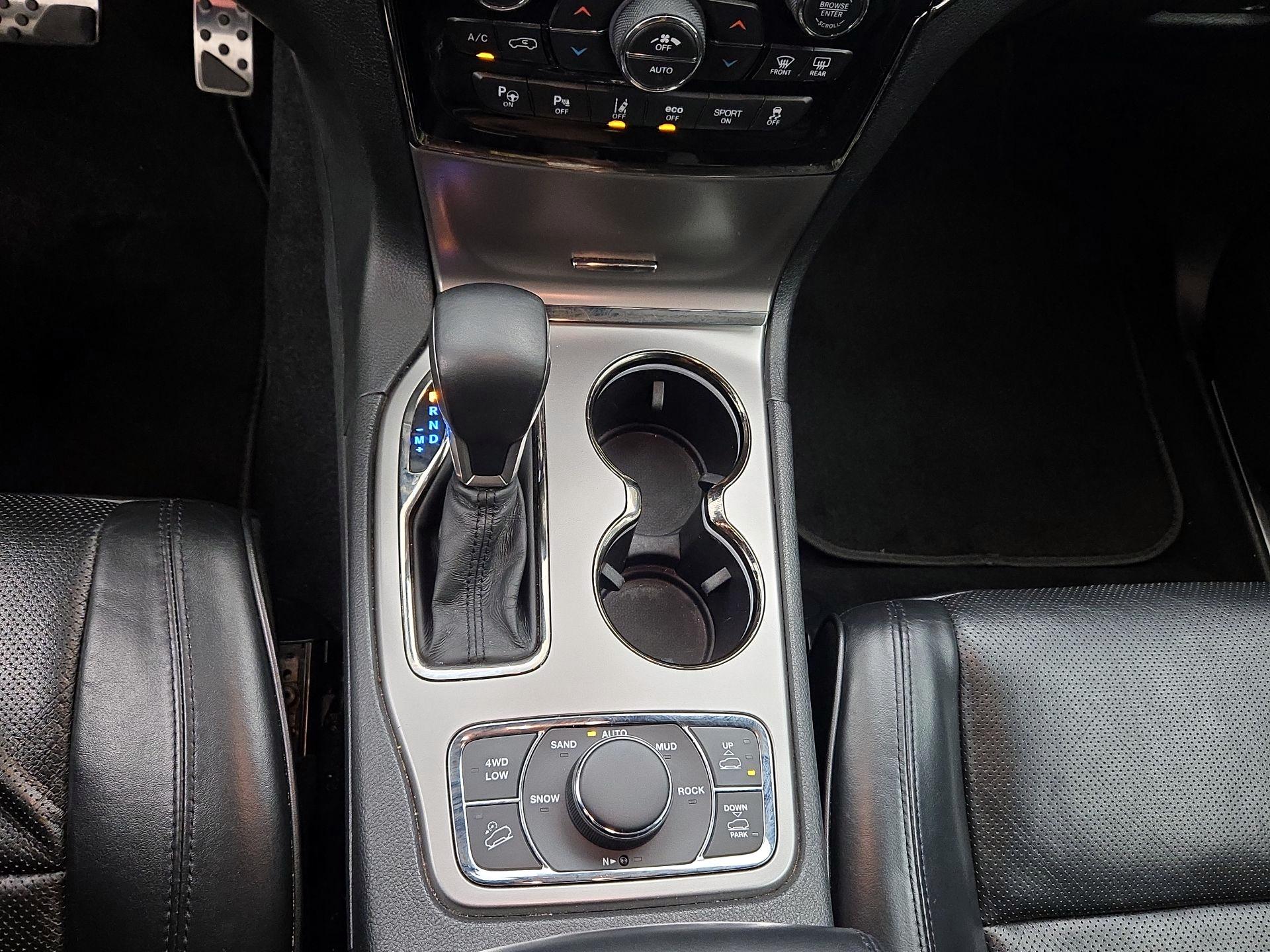 Thumbnail: 2019 Jeep Grand Cherokee - 17