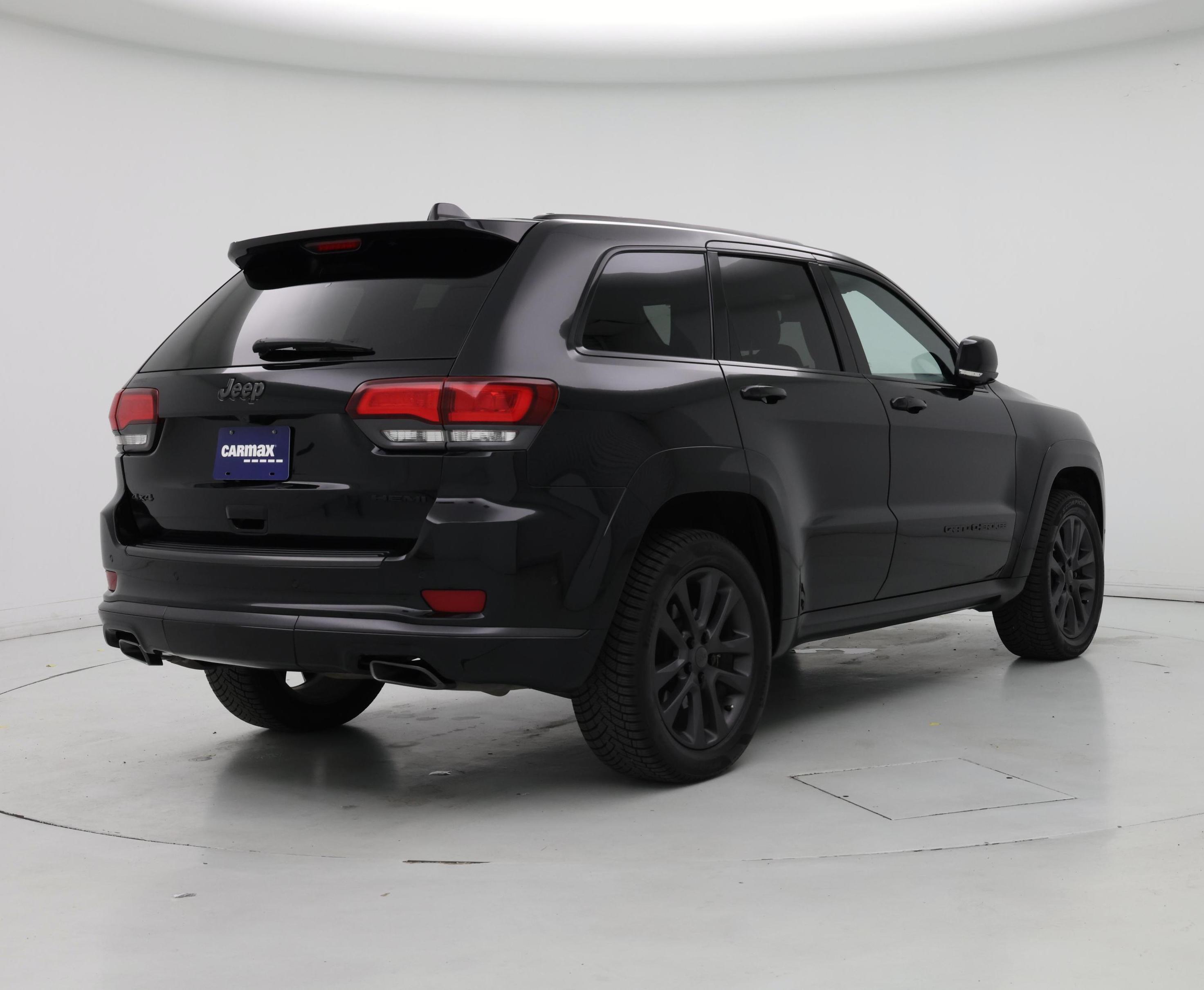 Thumbnail: 2019 Jeep Grand Cherokee - 8