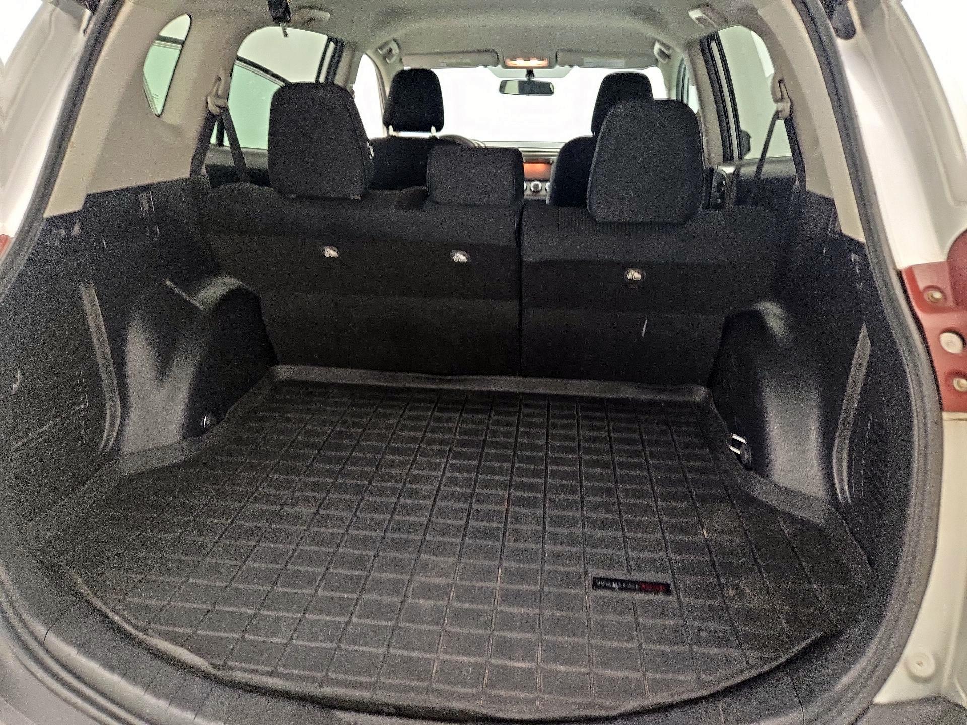 Thumbnail: 2015 Toyota RAV4 - 20