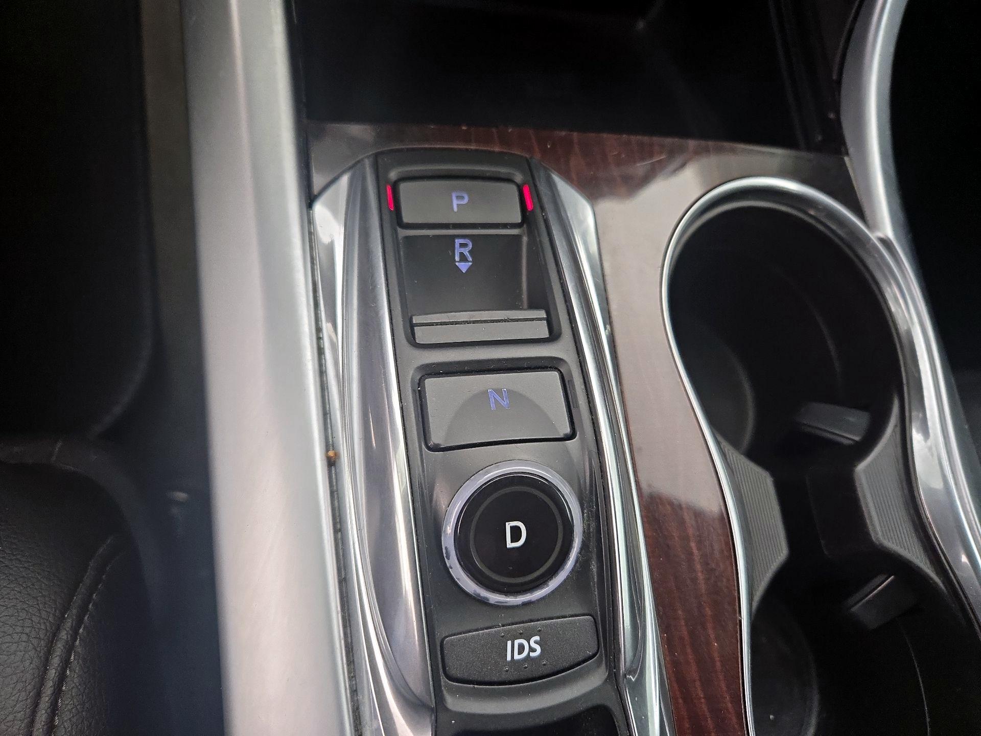 Thumbnail: 2015 Acura TLX - 17