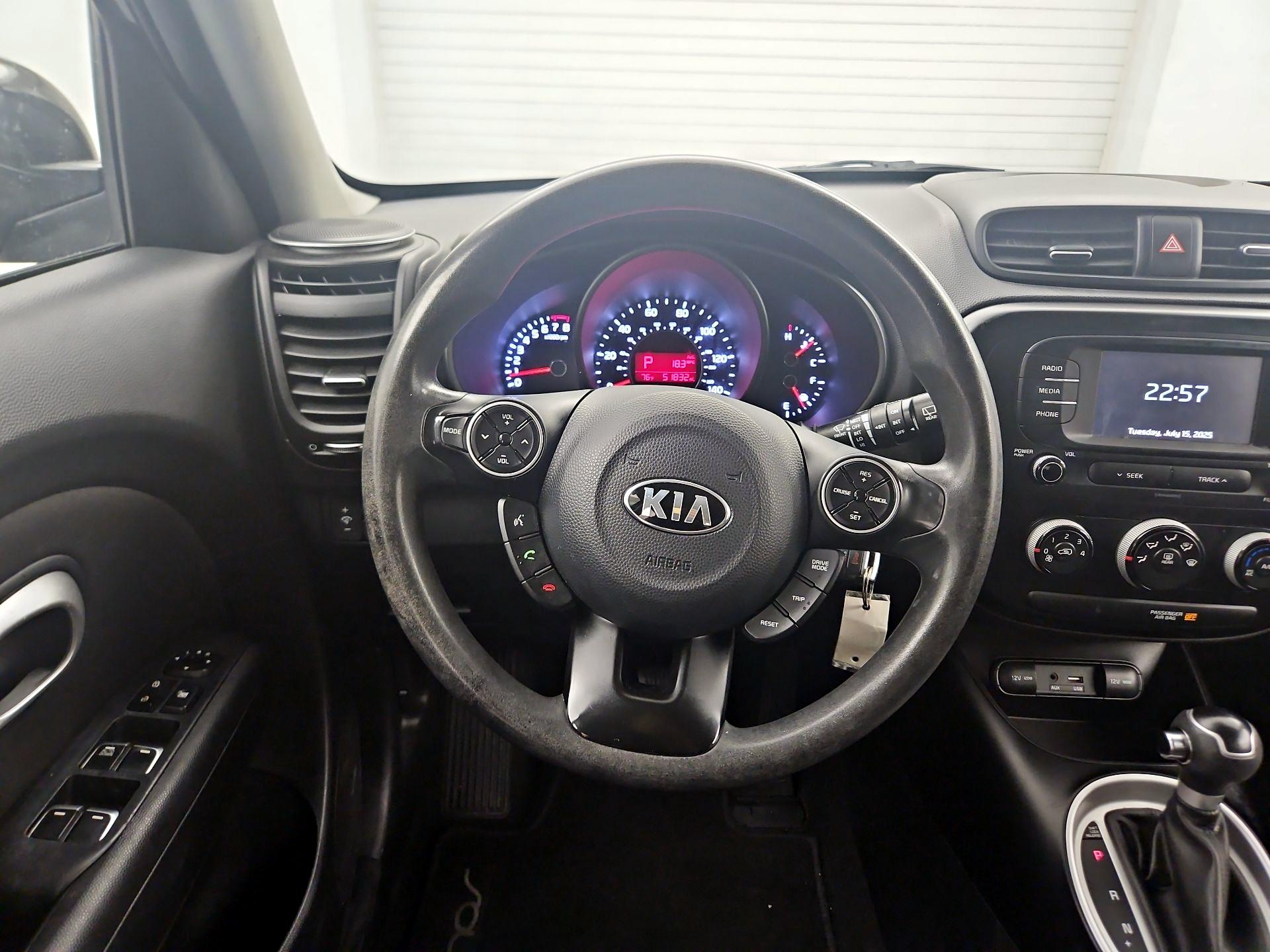 Thumbnail: 2019 Kia Soul - 10
