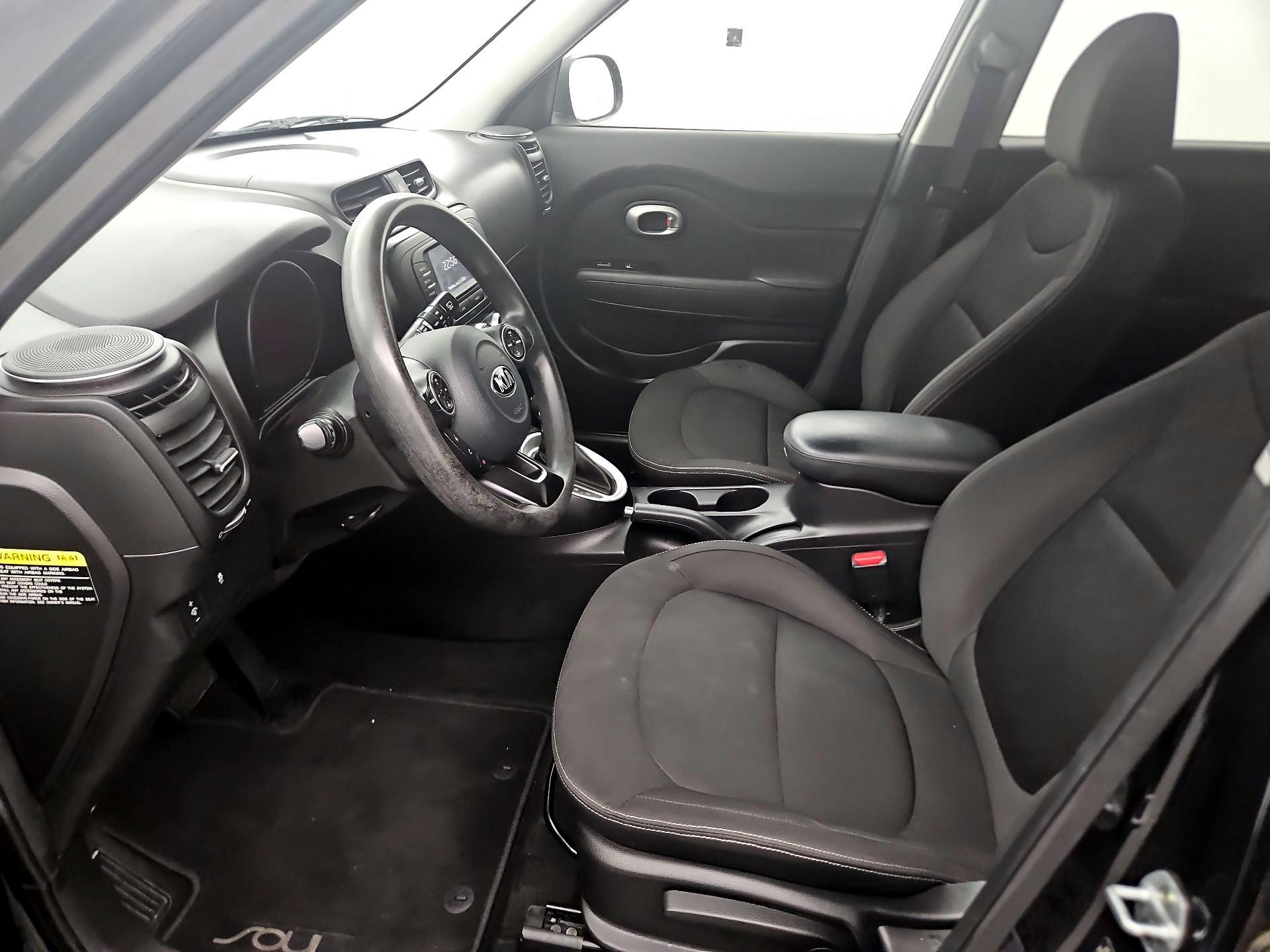 Thumbnail: 2019 Kia Soul - 11
