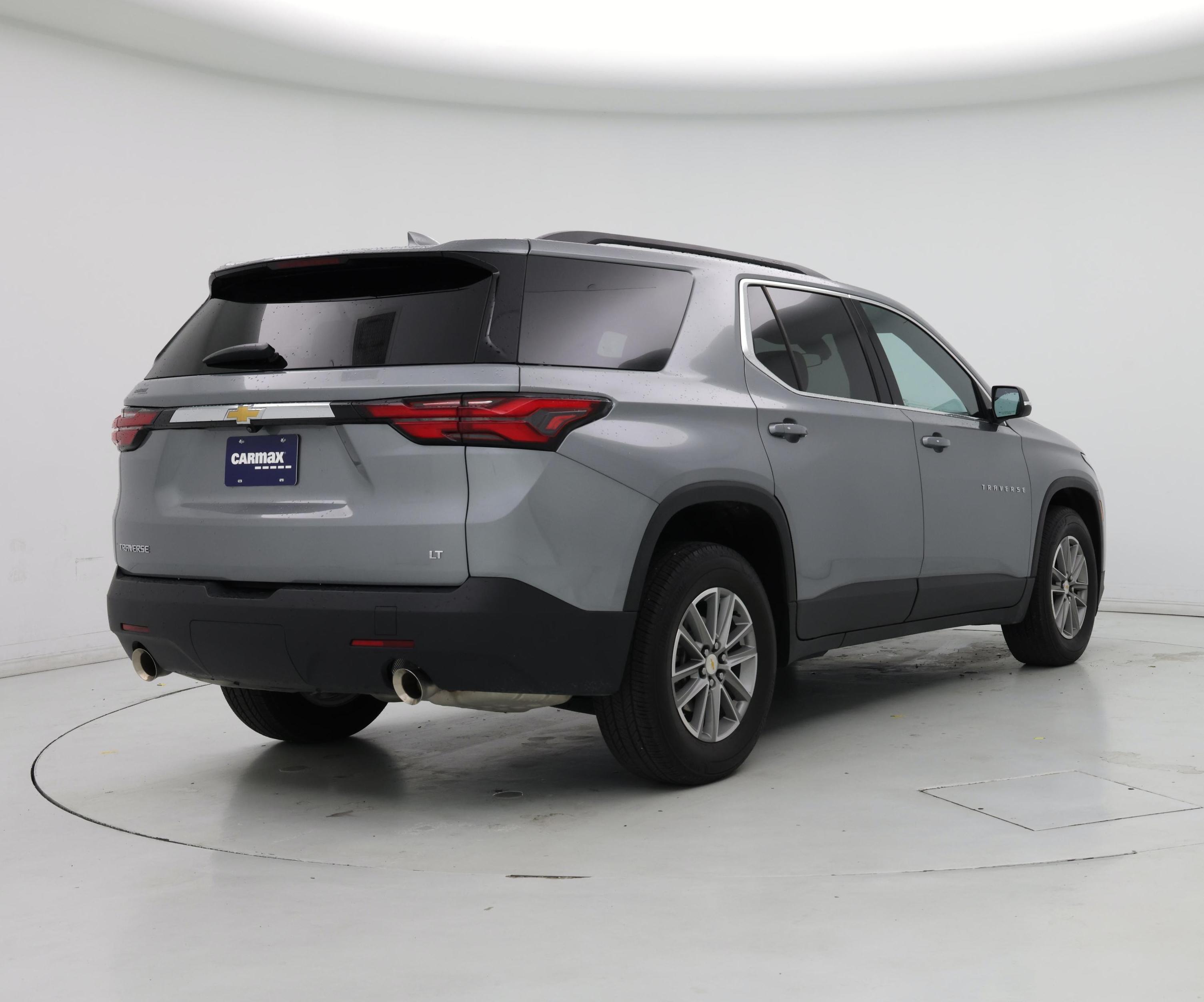 Thumbnail: 2023 Chevrolet Traverse - 8