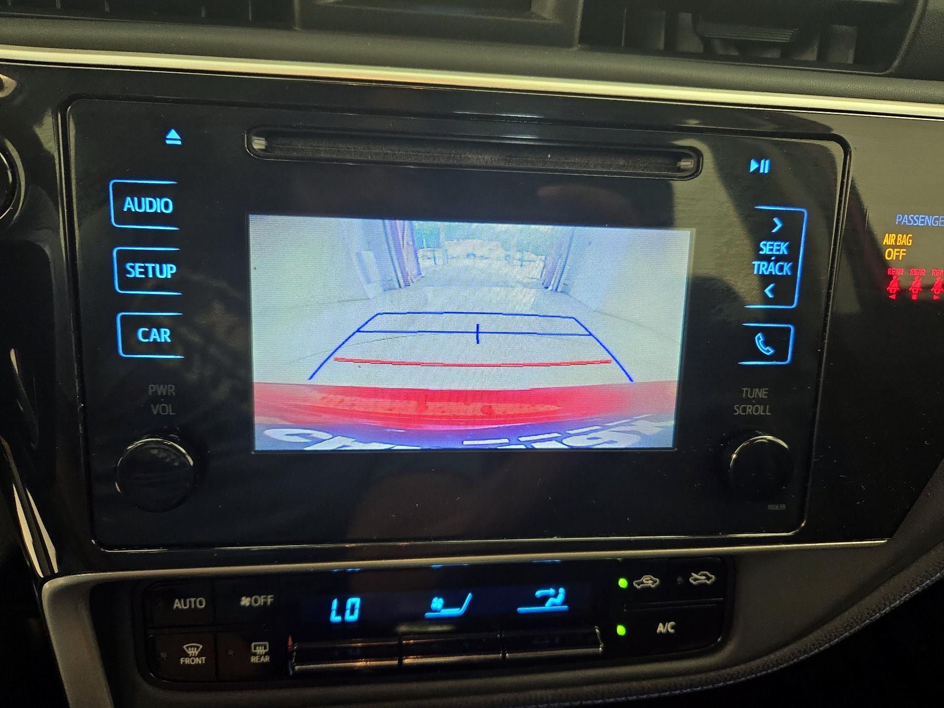 Thumbnail: 2018 Toyota Corolla - 14