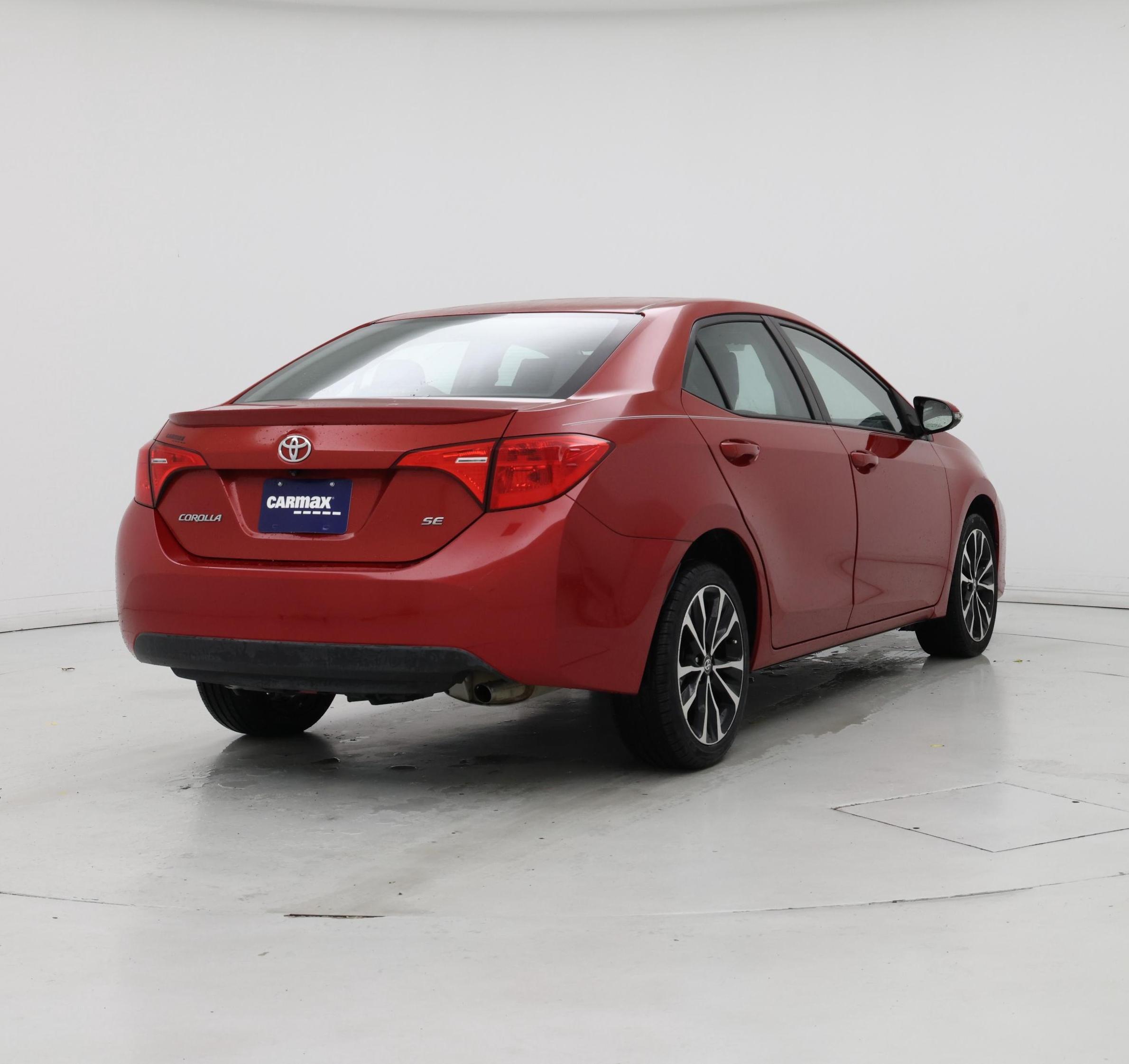 Thumbnail: 2018 Toyota Corolla - 8