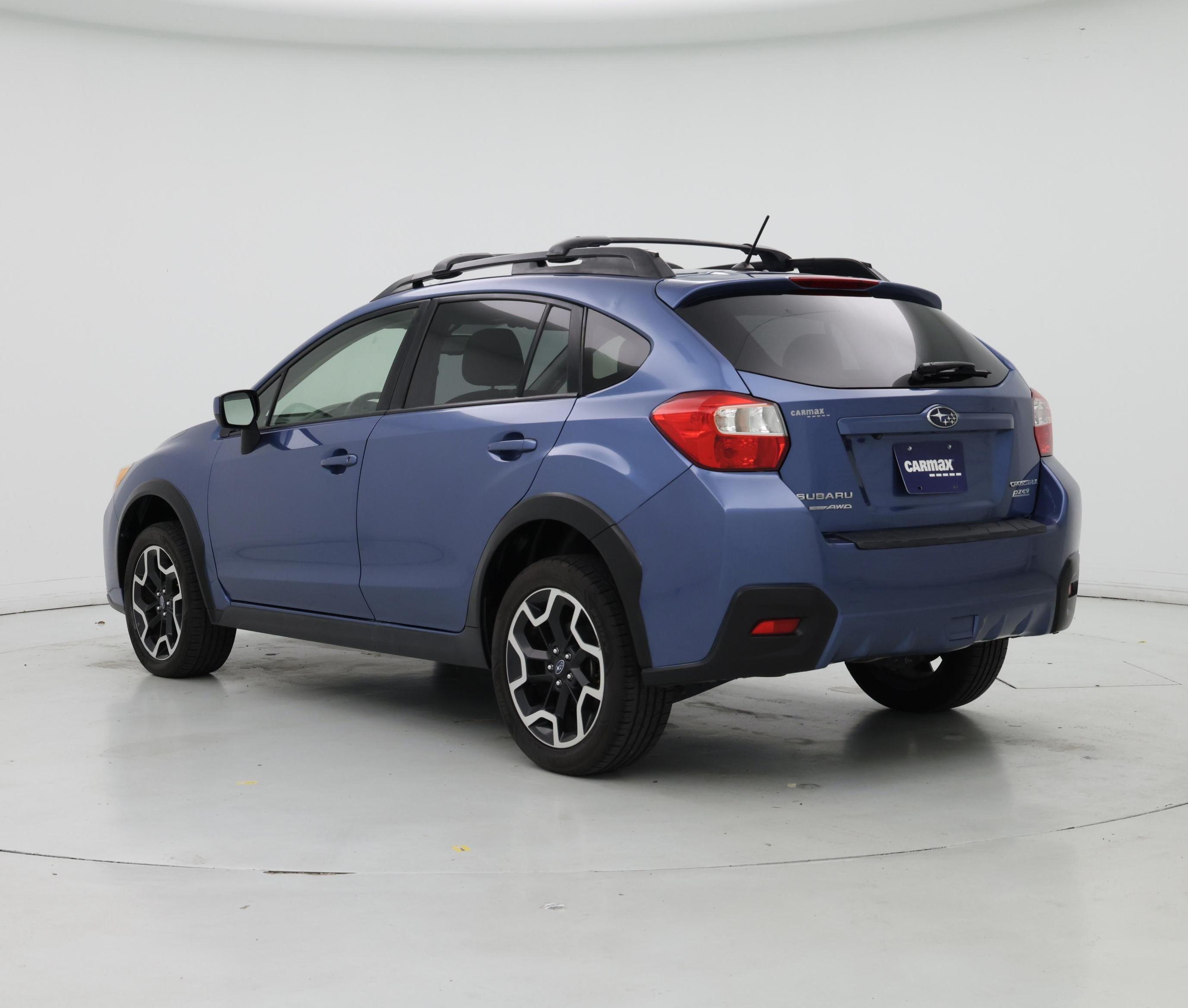 Thumbnail: 2016 Subaru XV Crosstrek - 2