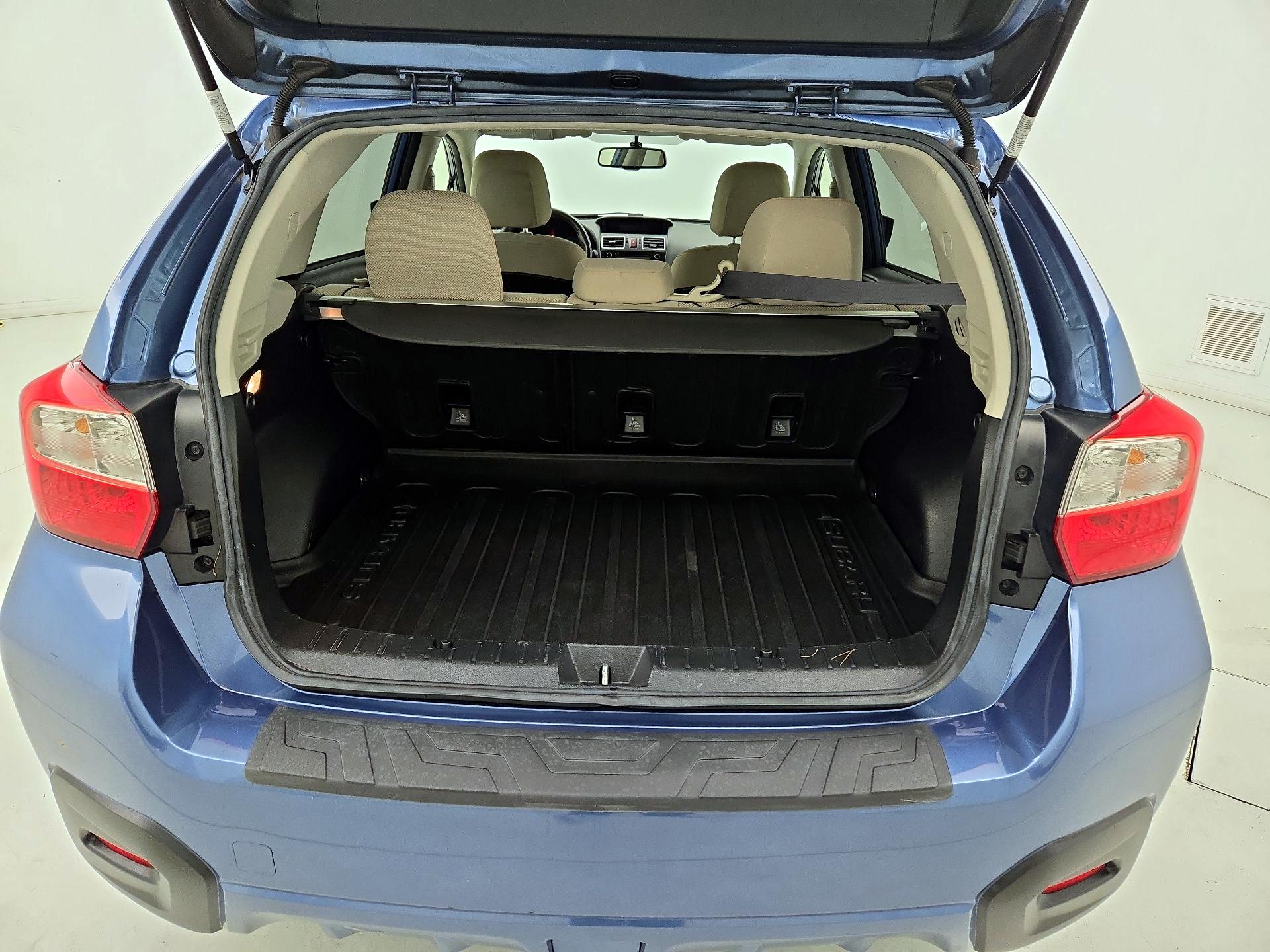Thumbnail: 2016 Subaru XV Crosstrek - 20