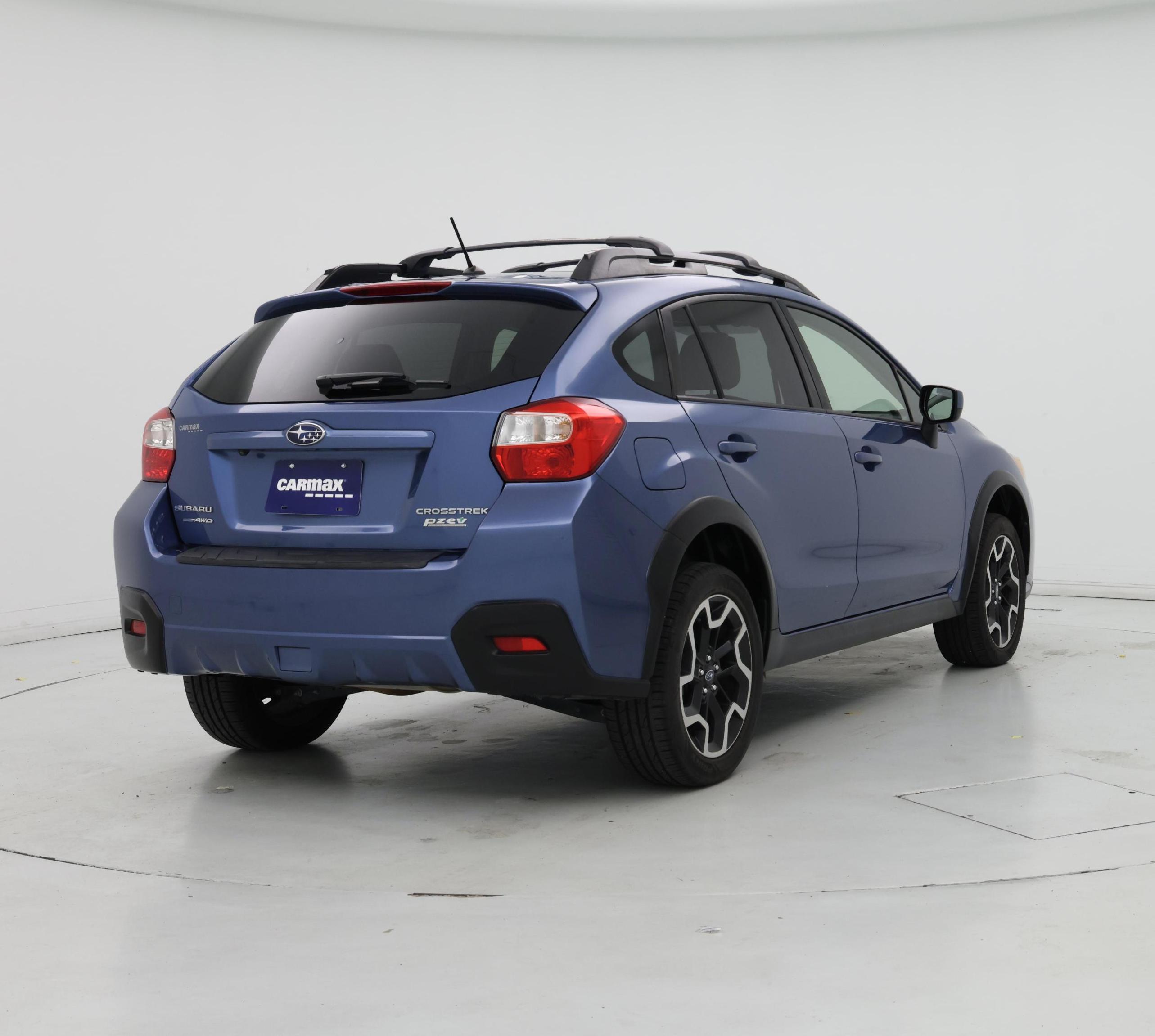 Thumbnail: 2016 Subaru XV Crosstrek - 8