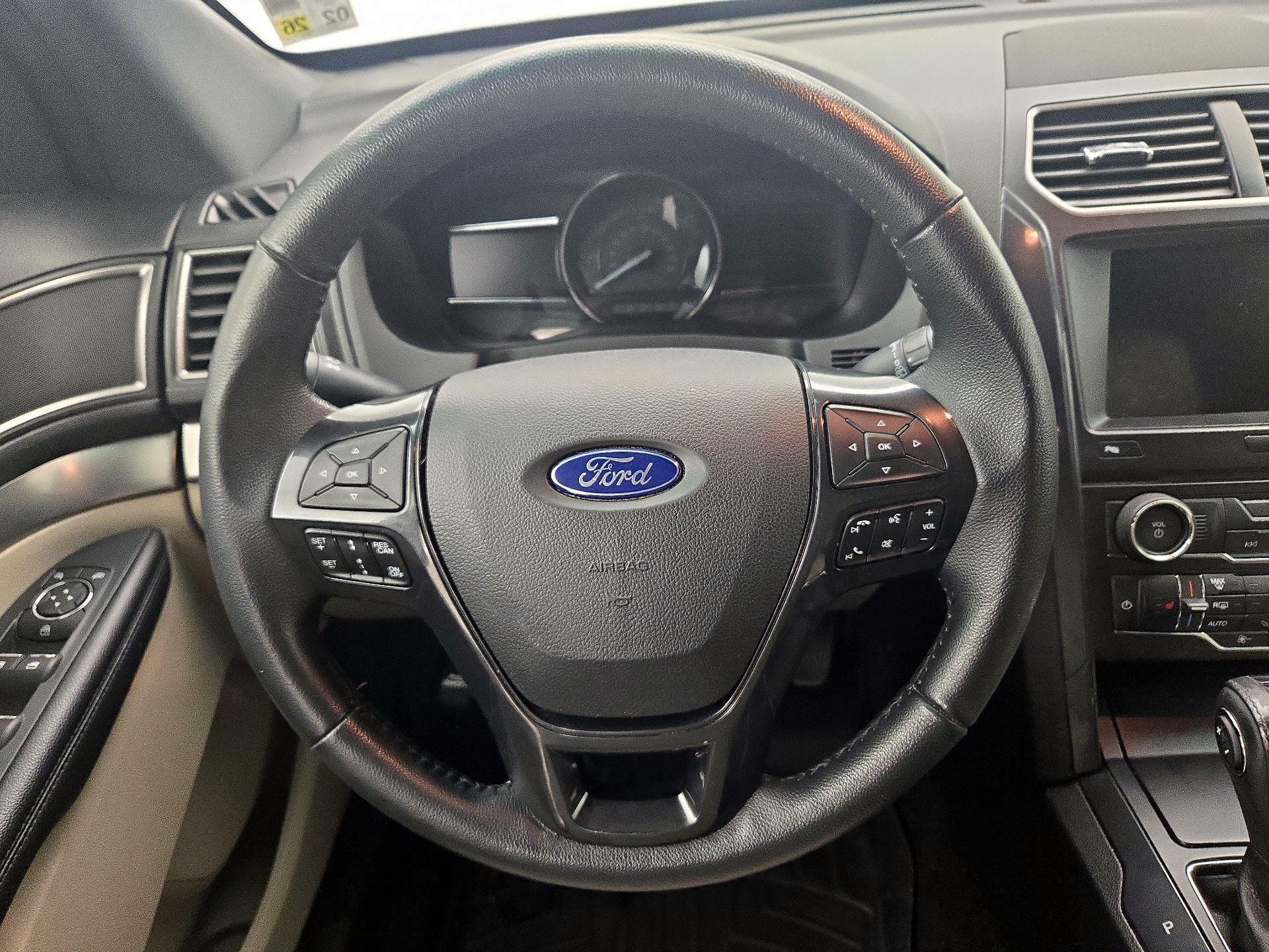 Thumbnail: 2018 Ford Explorer - 10