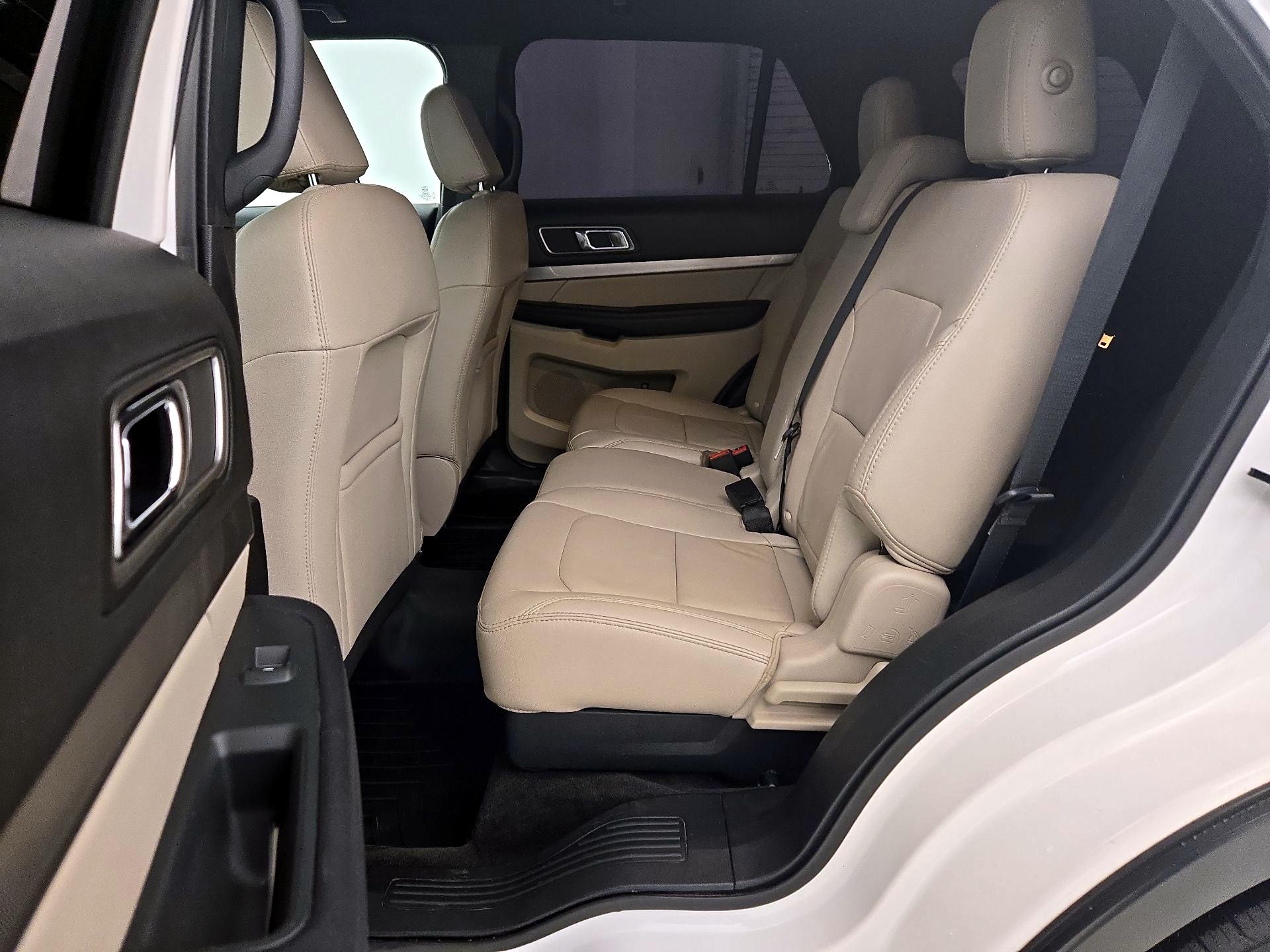 Thumbnail: 2018 Ford Explorer - 20