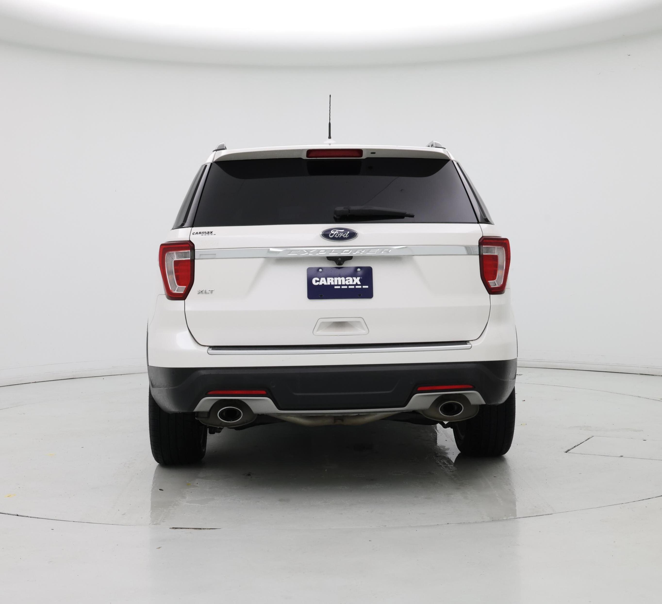 Thumbnail: 2018 Ford Explorer - 6