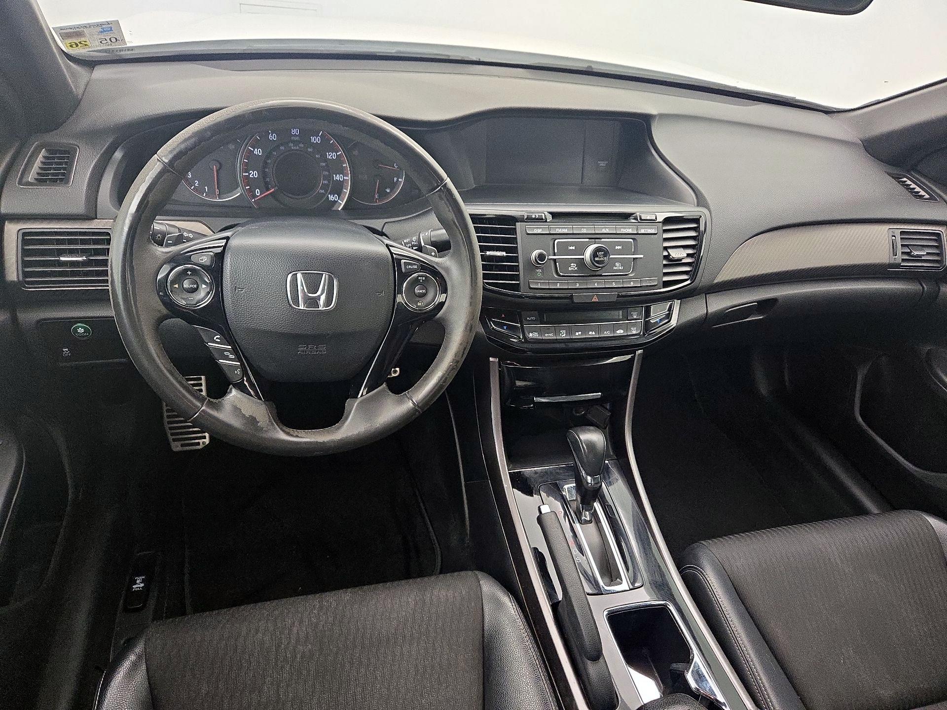 Thumbnail: 2016 Honda Accord - 9