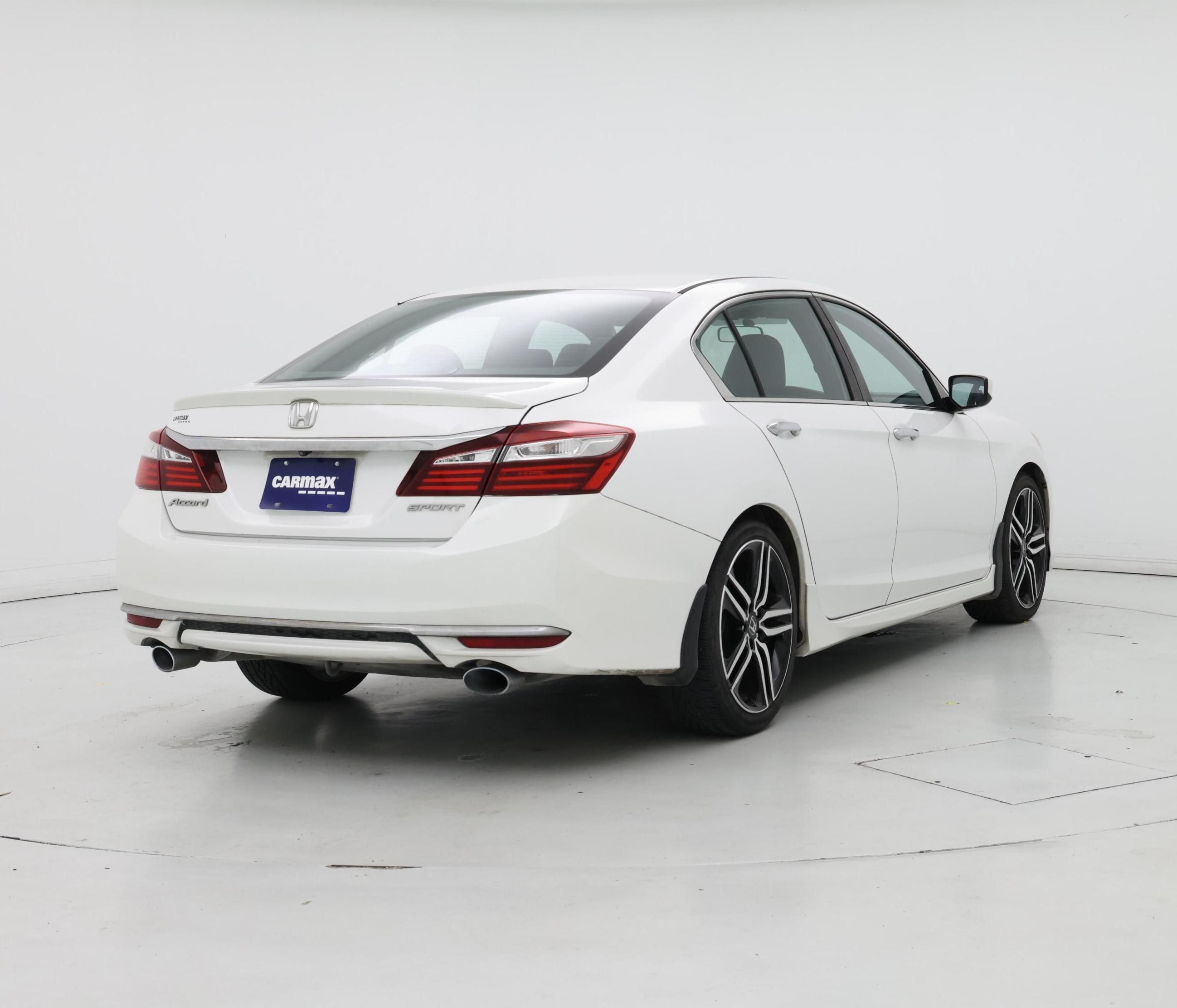 Thumbnail: 2016 Honda Accord - 8