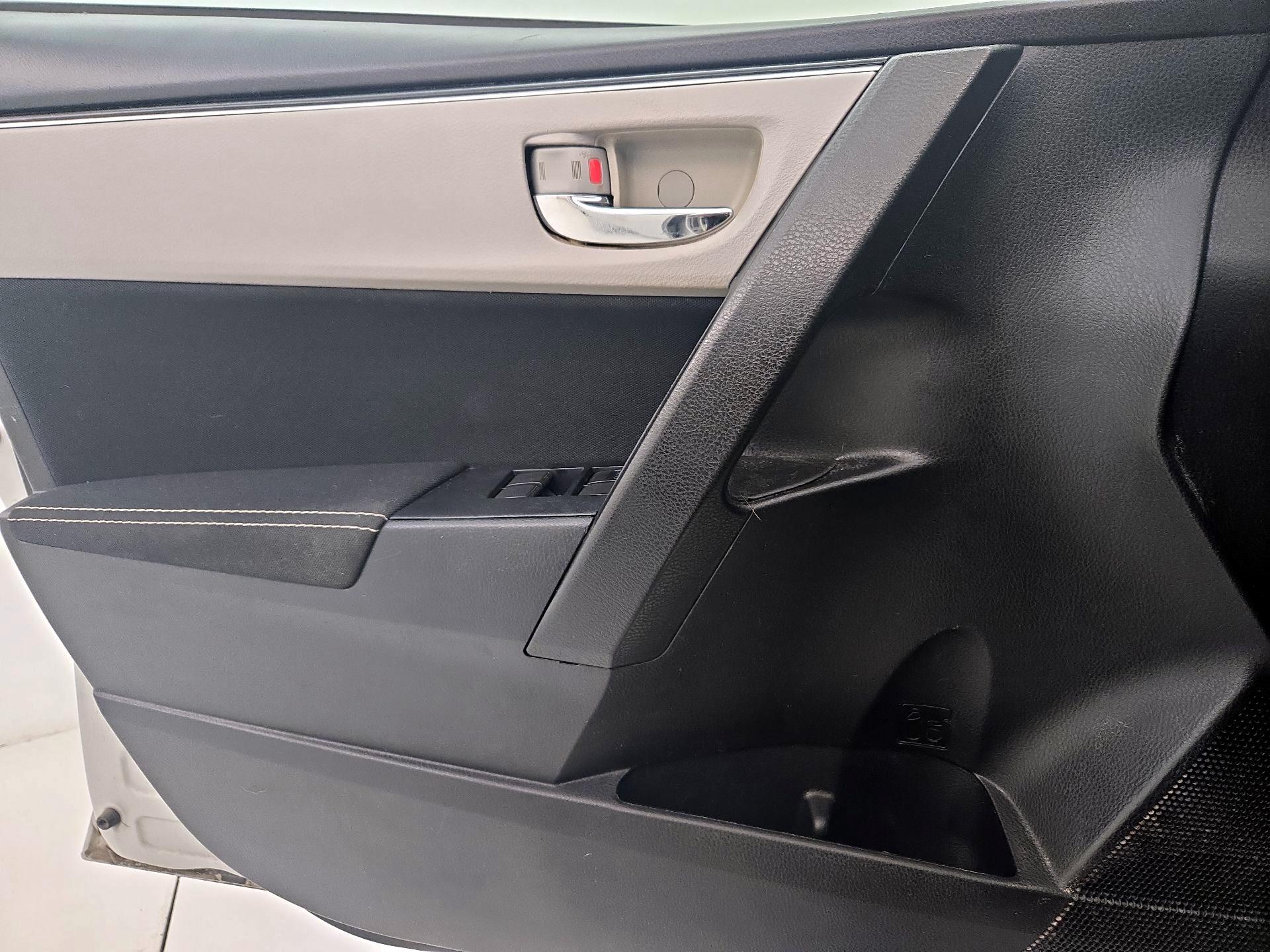 Thumbnail: 2019 Toyota Corolla - 12