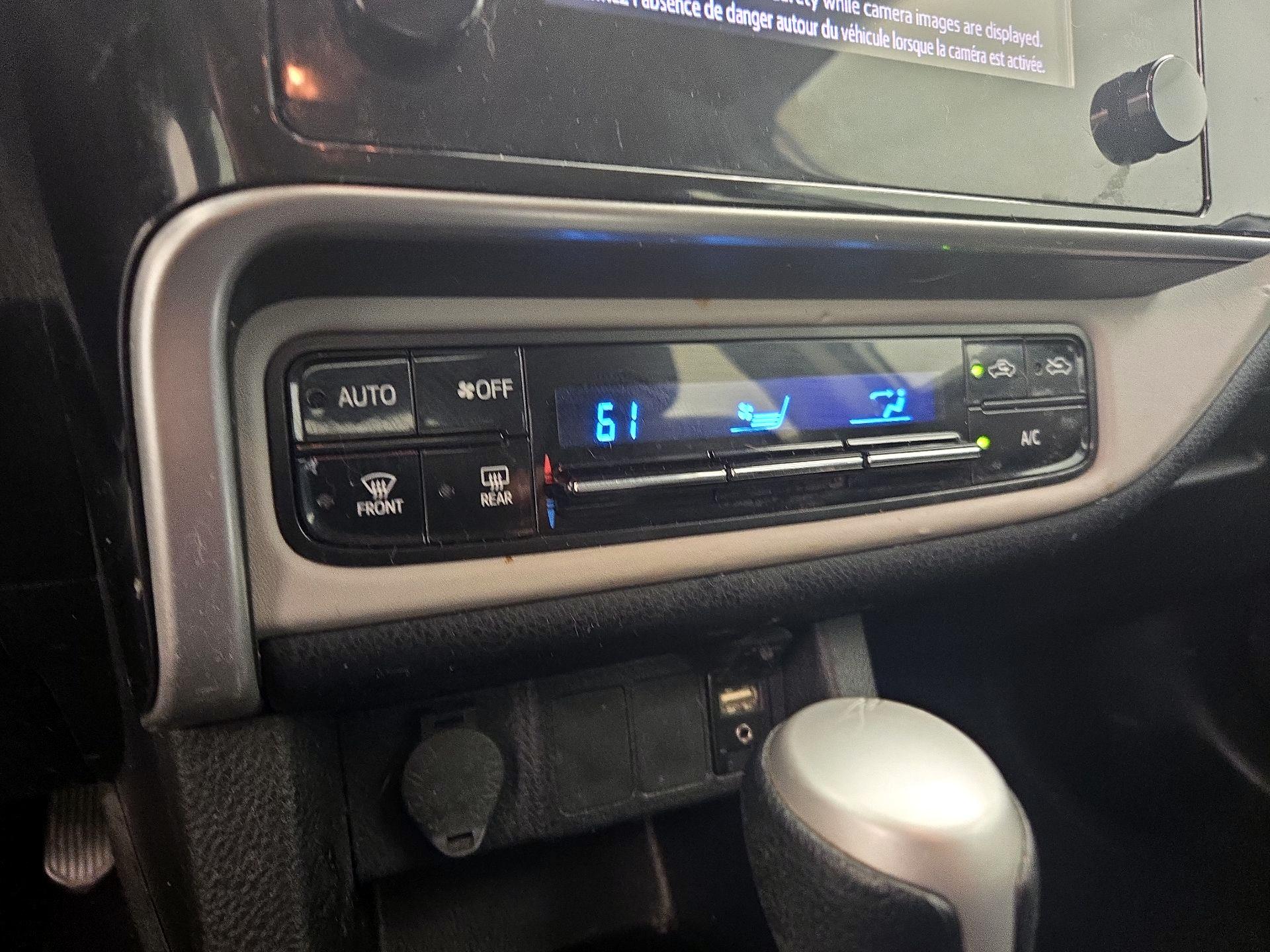 Thumbnail: 2019 Toyota Corolla - 16
