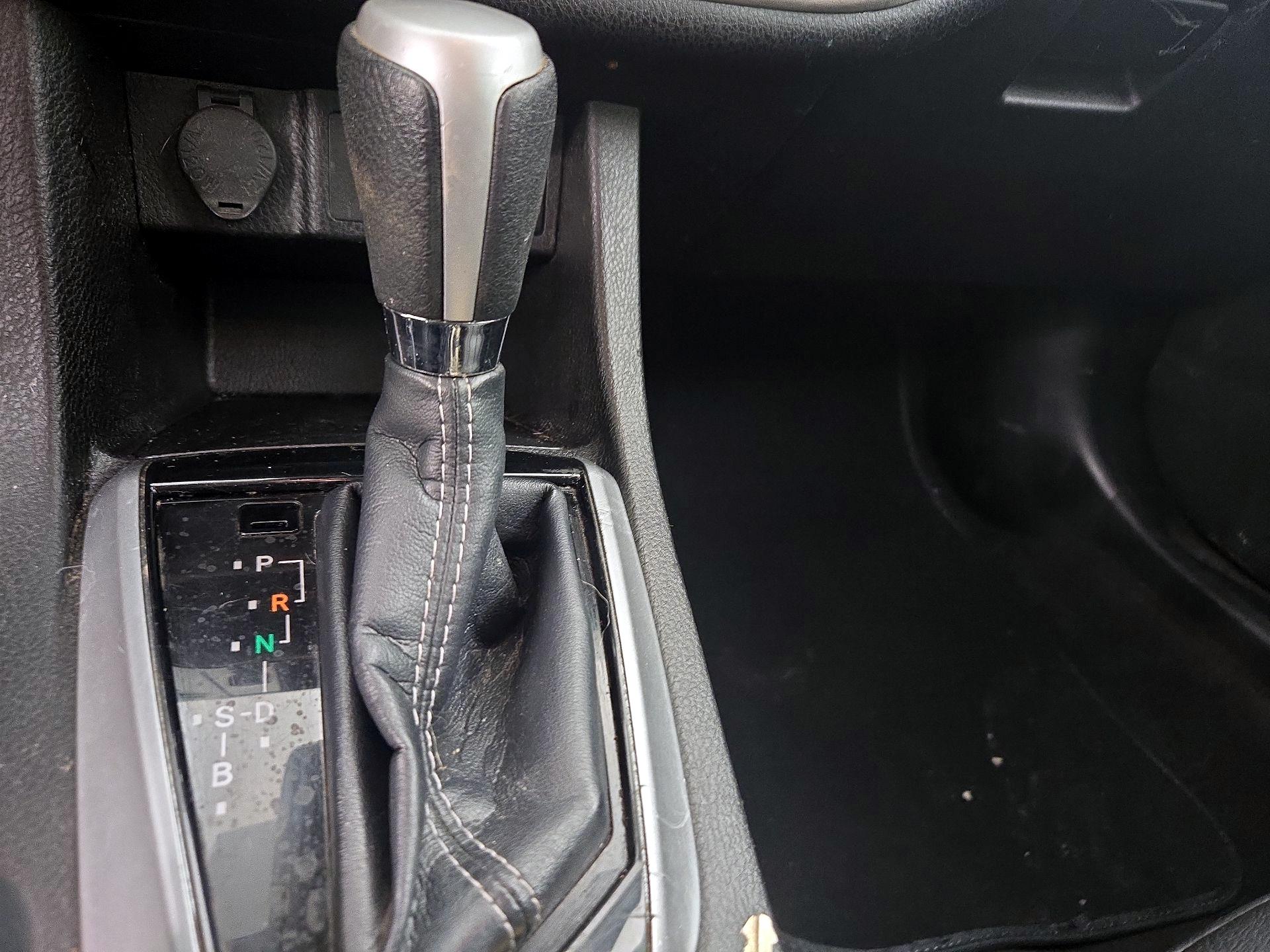 Thumbnail: 2019 Toyota Corolla - 17