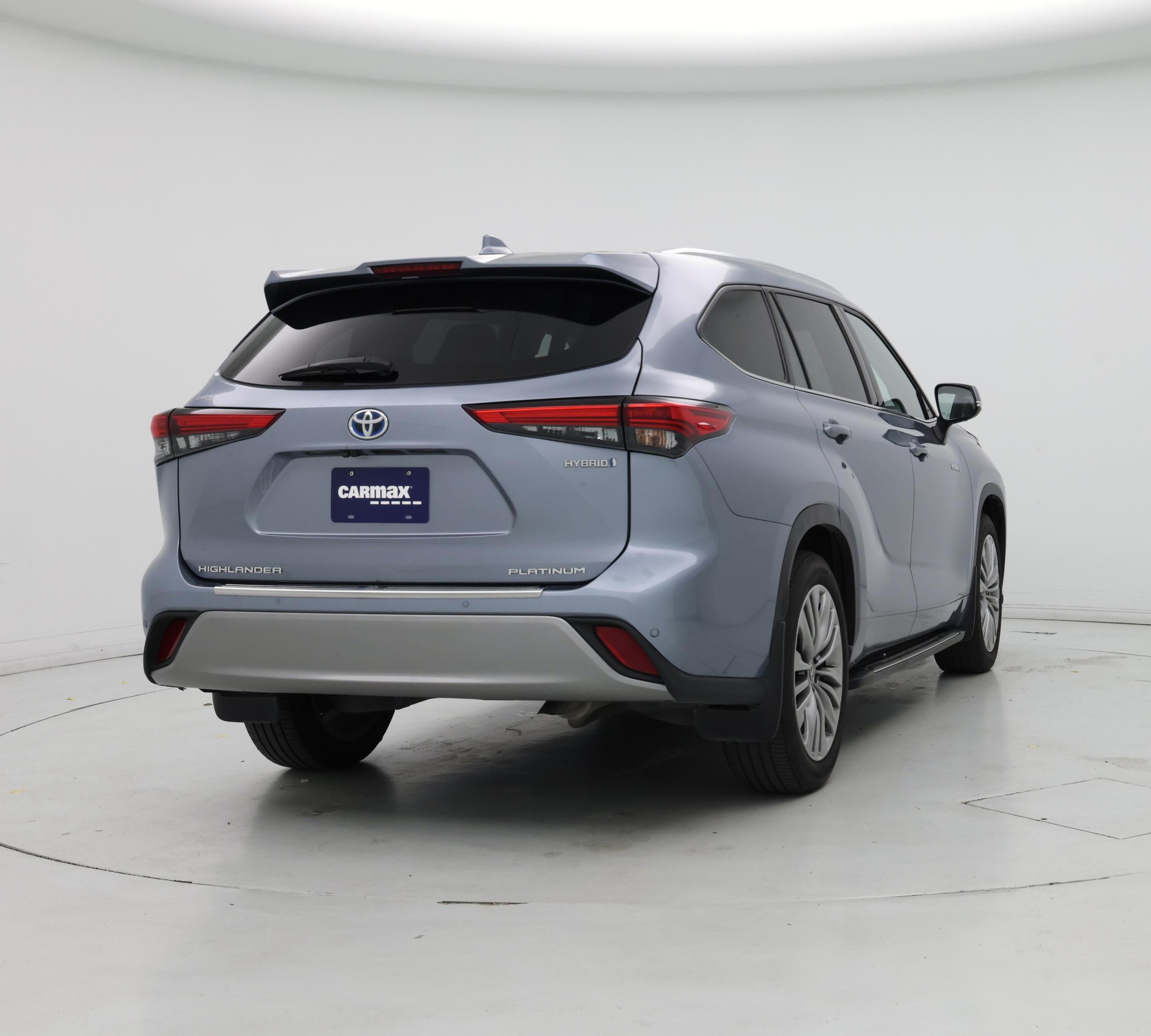 Thumbnail: 2021 Toyota Highlander - 8
