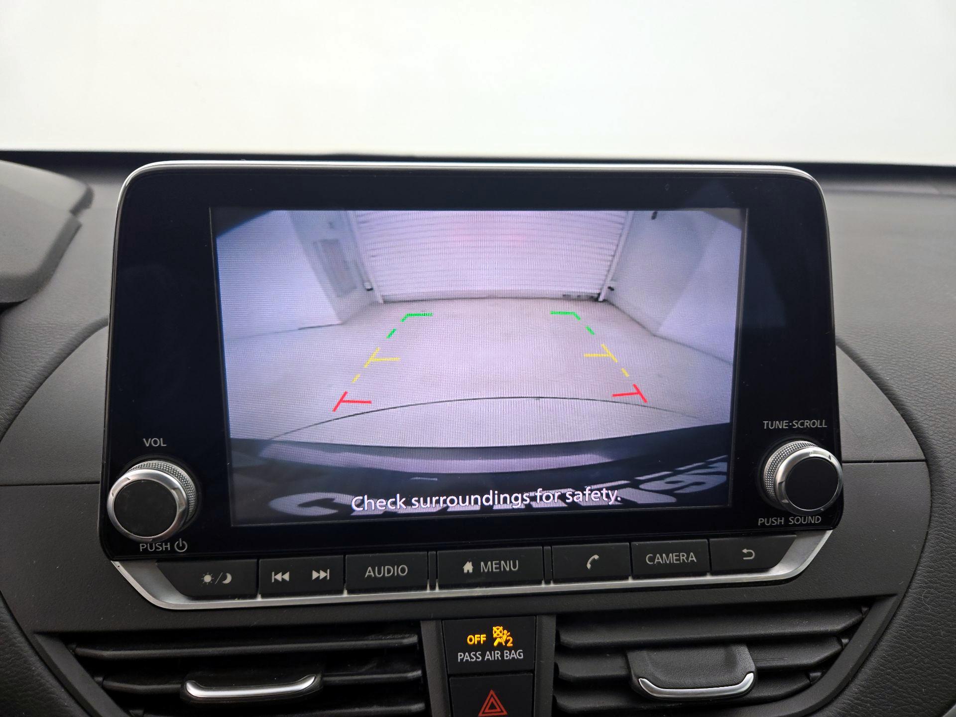 Thumbnail: 2020 Nissan Altima - 14