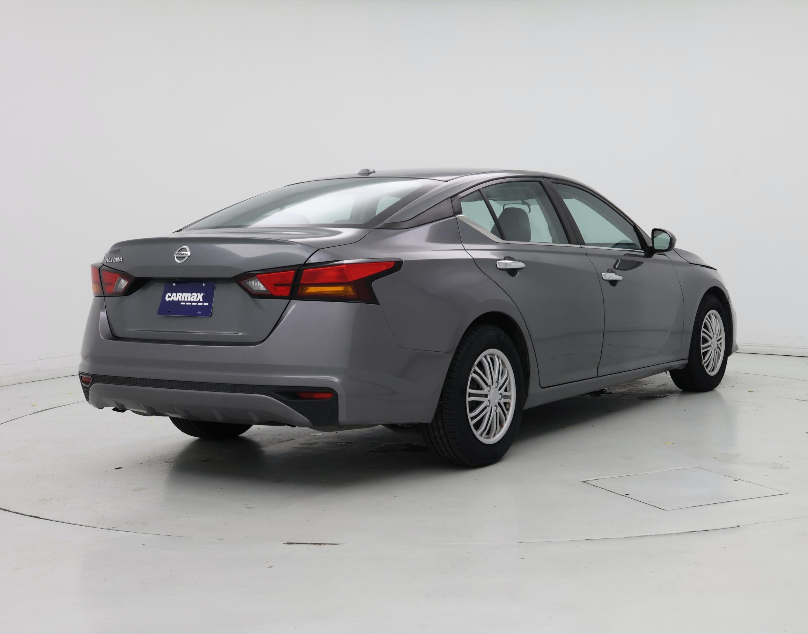 Thumbnail: 2020 Nissan Altima - 8