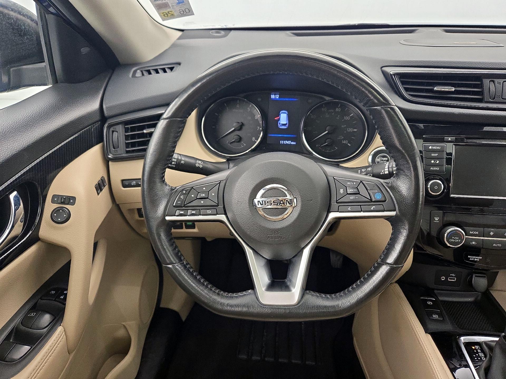 Thumbnail: 2018 Nissan Rogue - 10