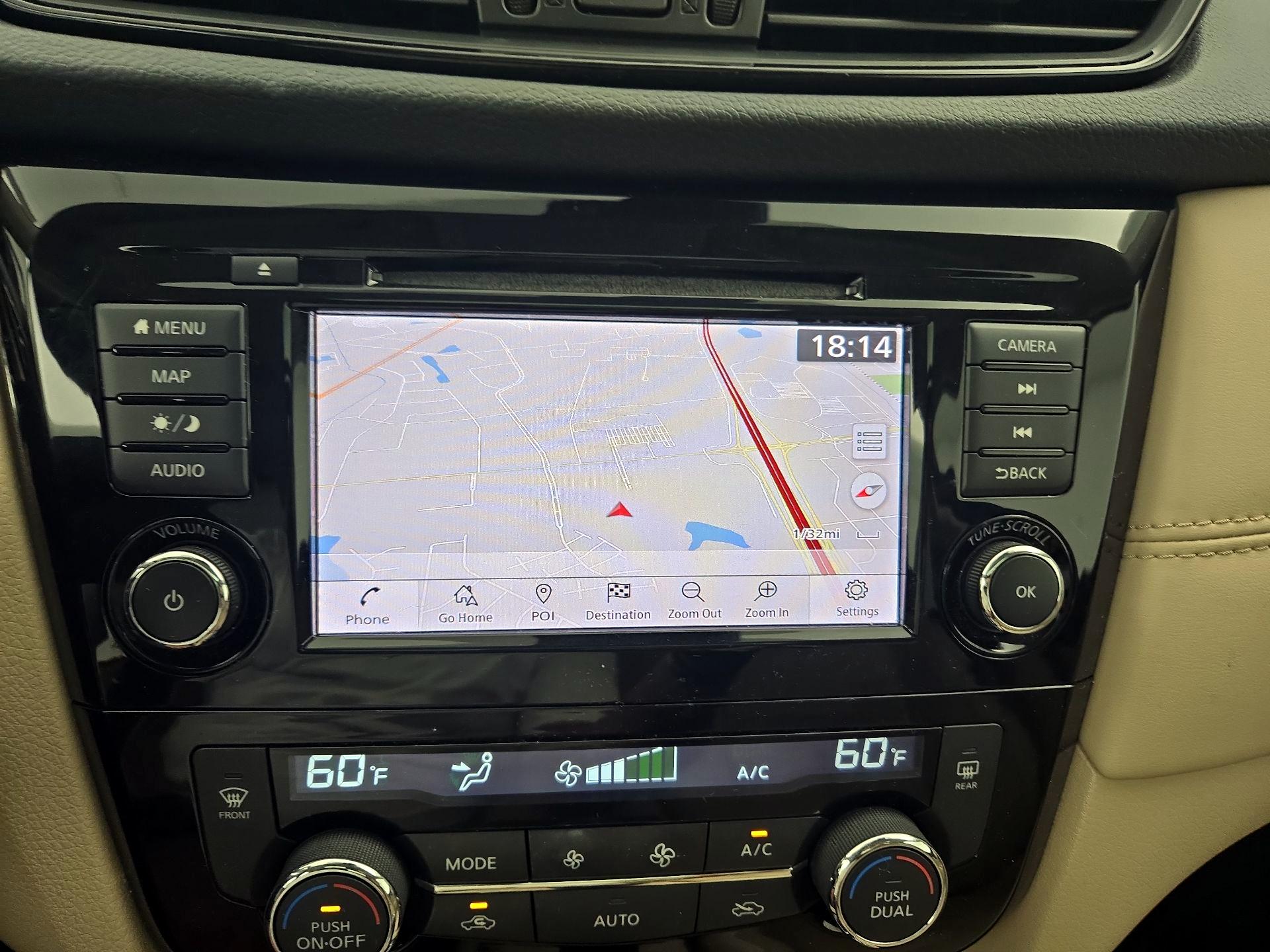 Thumbnail: 2018 Nissan Rogue - 14