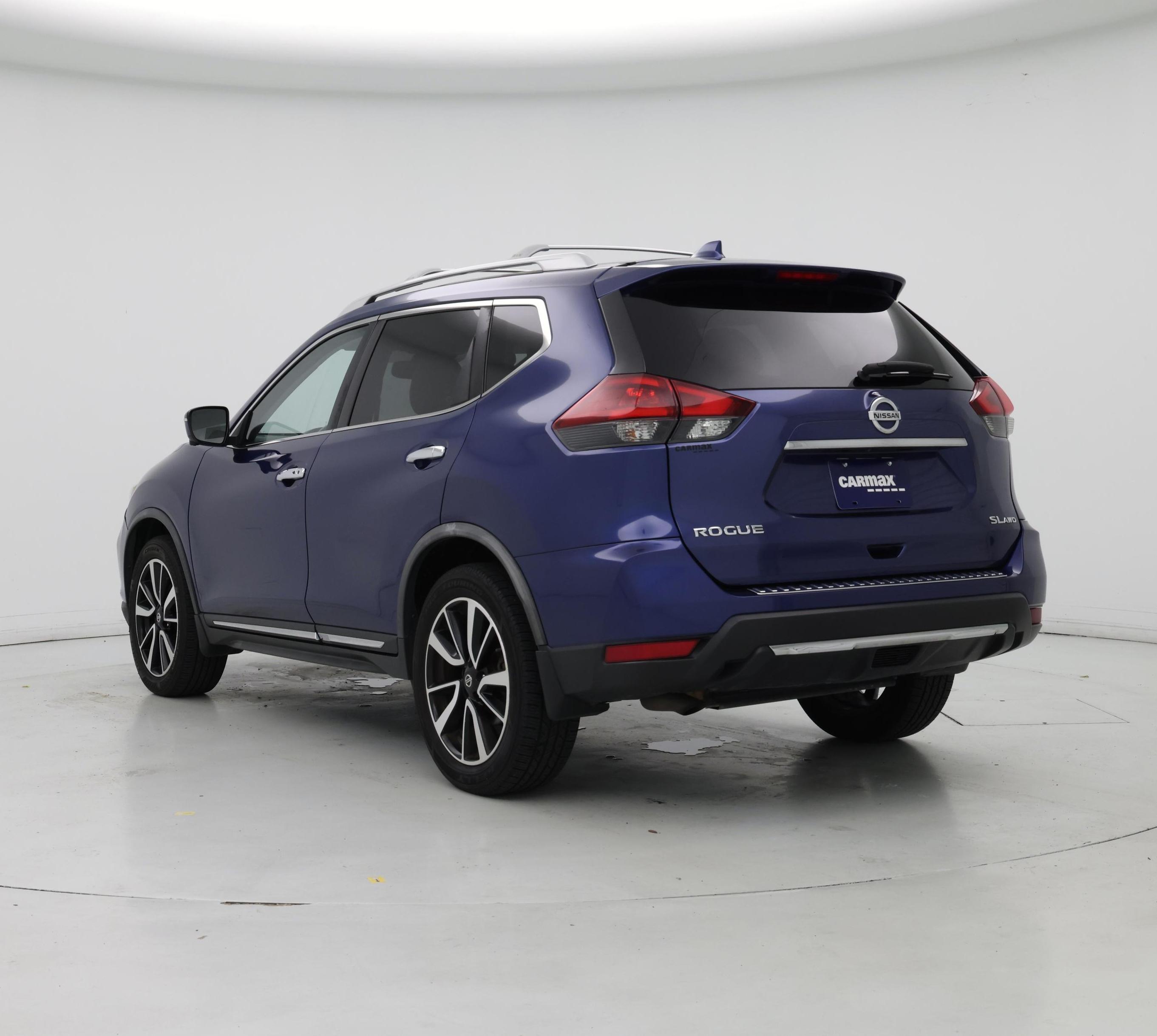 Thumbnail: 2018 Nissan Rogue - 2