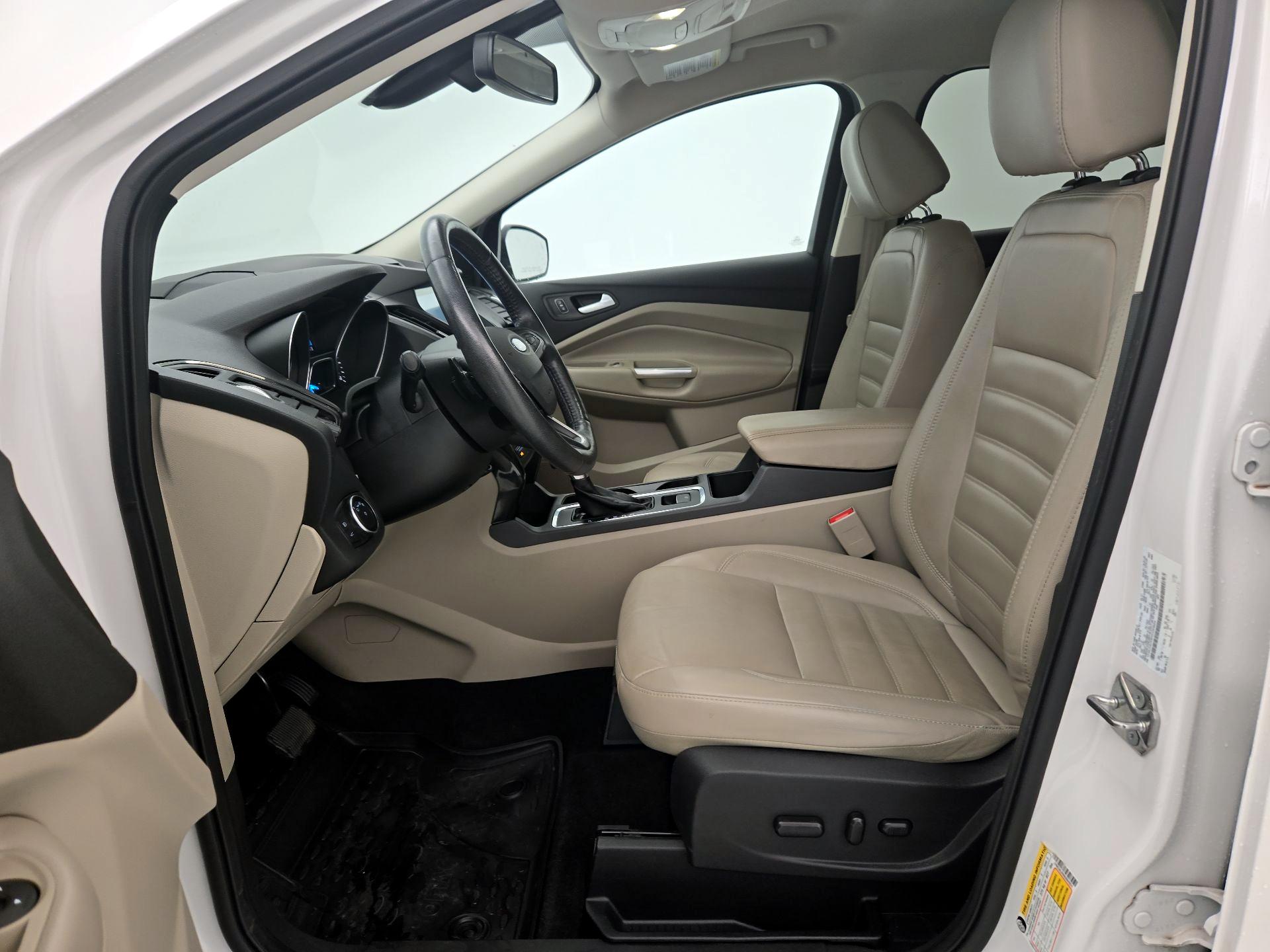Thumbnail: 2017 Ford Escape - 11