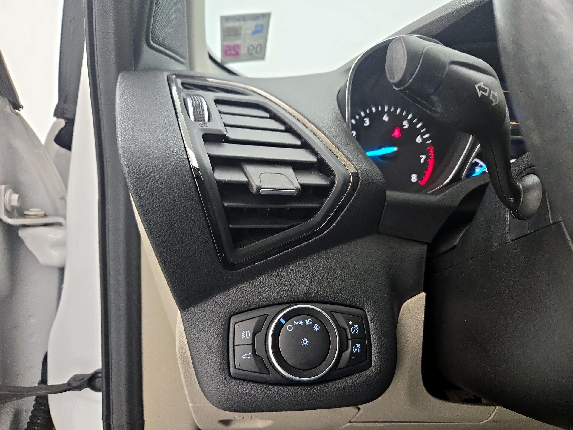 Thumbnail: 2017 Ford Escape - 13
