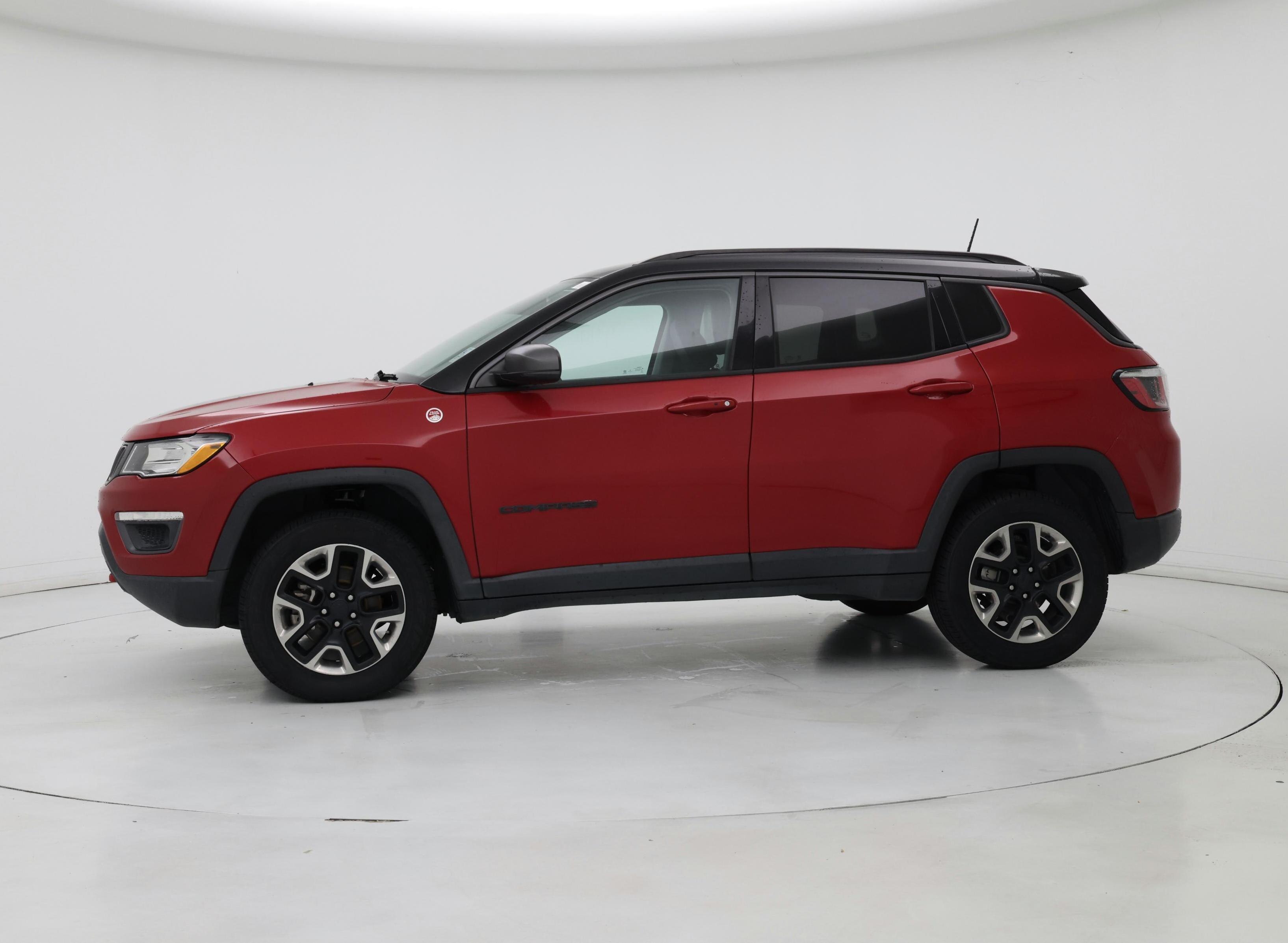 Thumbnail: 2018 Jeep Compass - 3