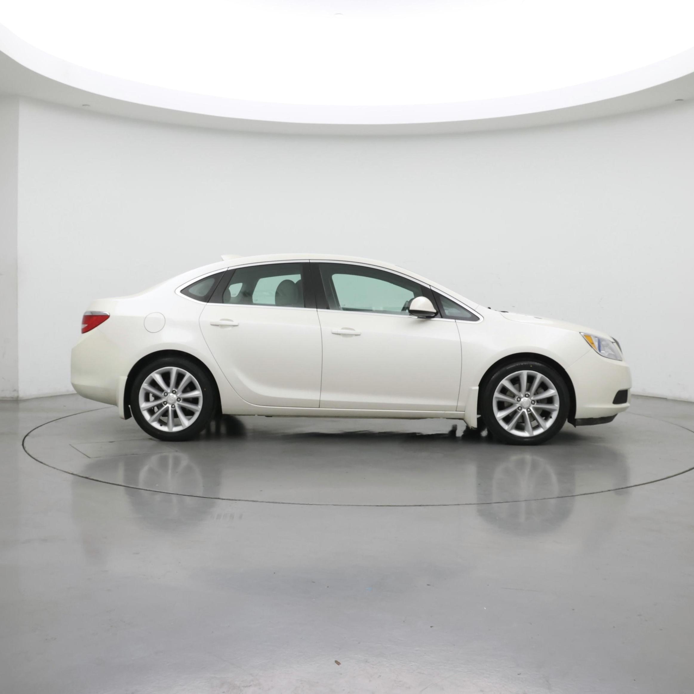 Thumbnail: 2015 Buick Verano - 7